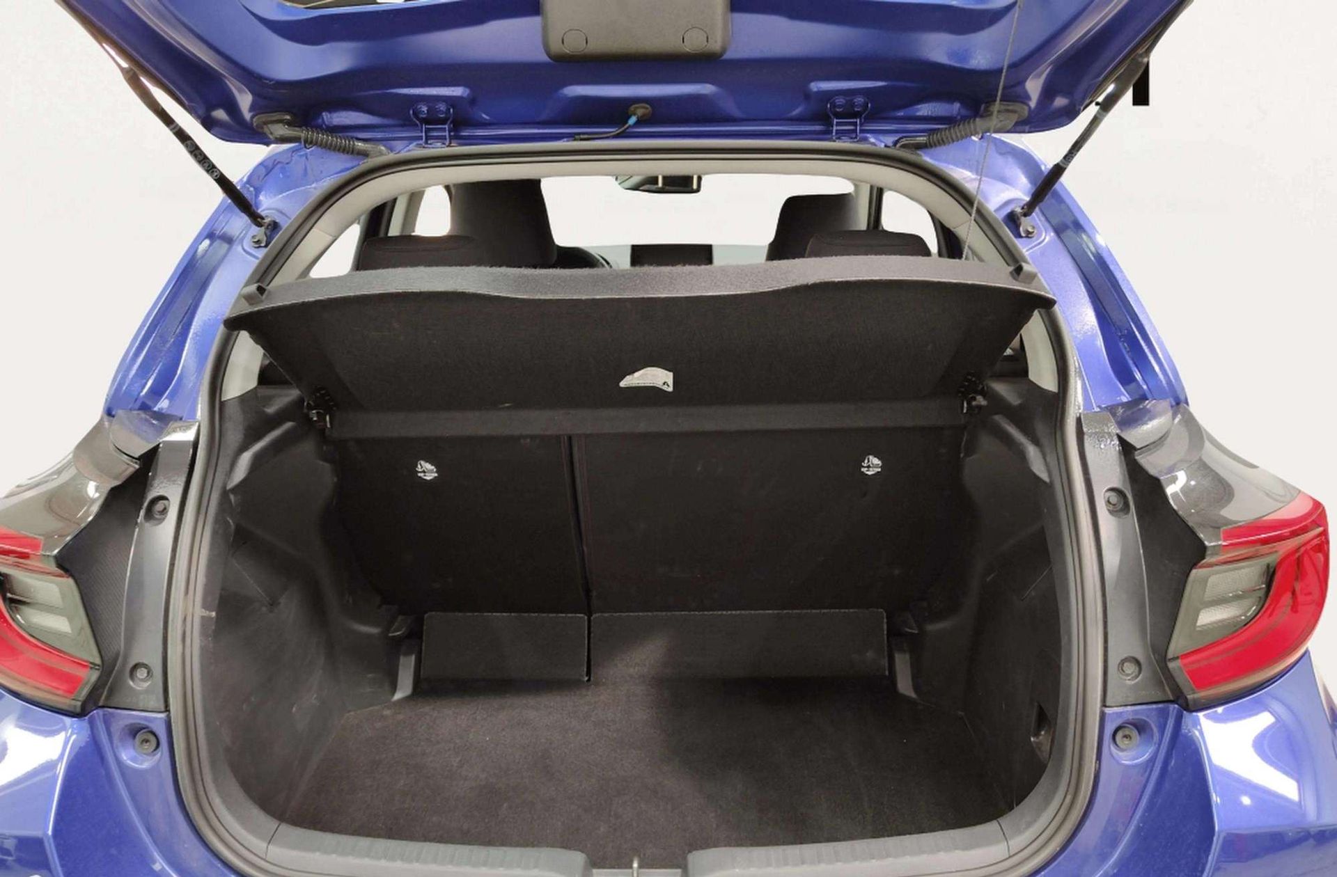 Toyota Yaris 120H Active Plus - foto 16