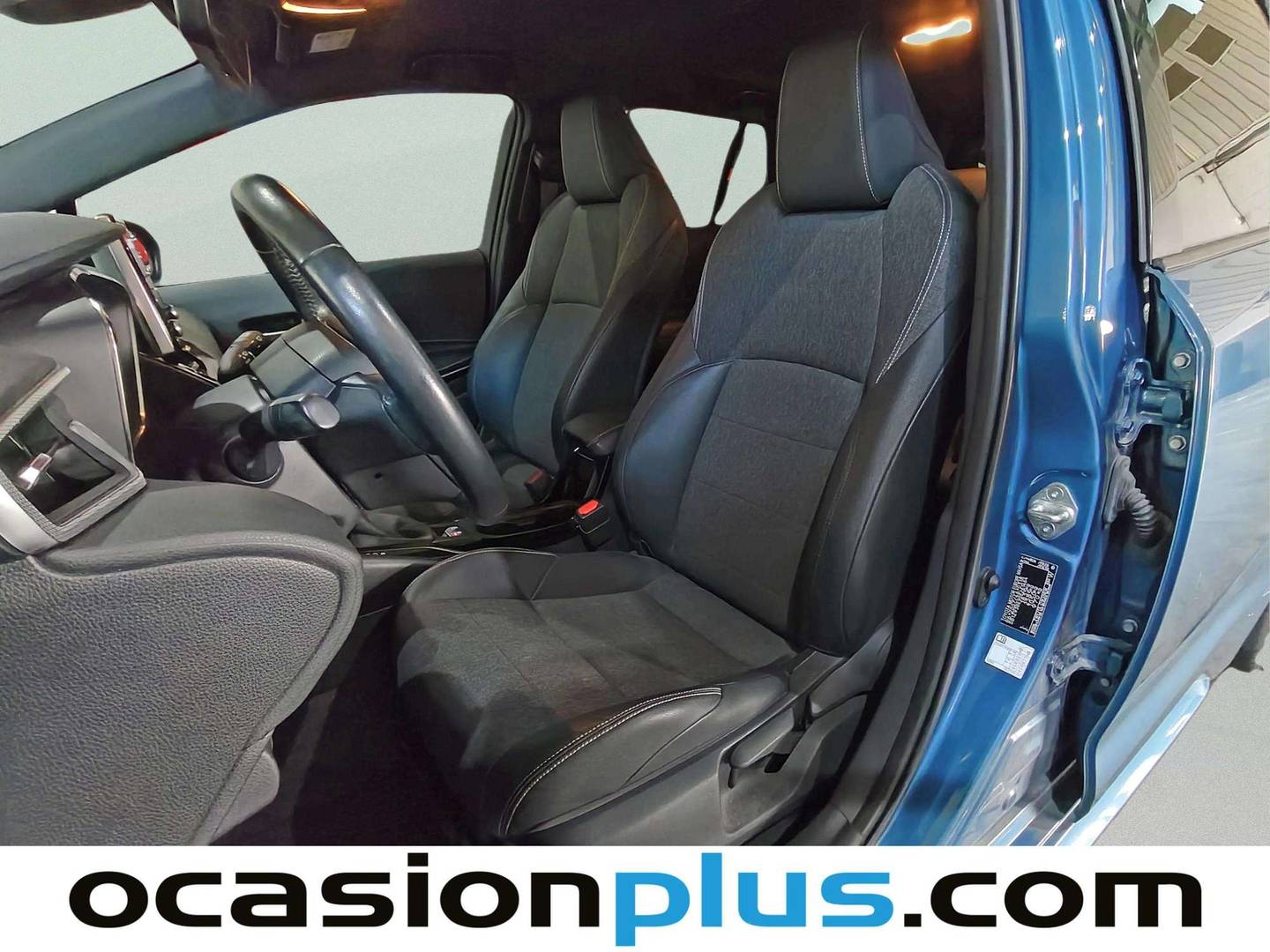 Foto asientos traseros Toyota Corolla Toyota Corolla Touring Sport 125H Style E-CVT (122 CV)