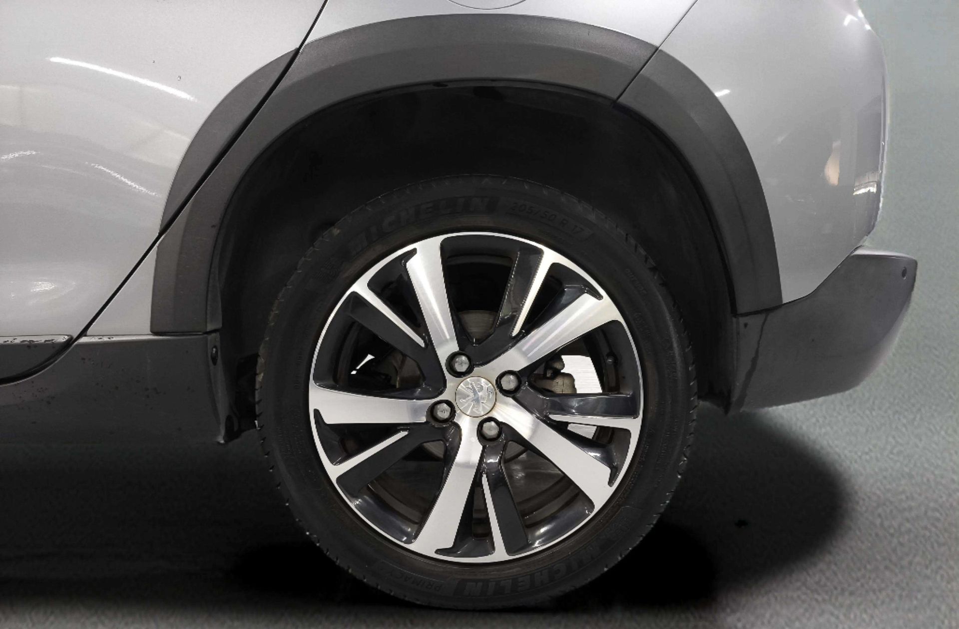 Peugeot 2008 PureTech 110 GT Line - foto 35