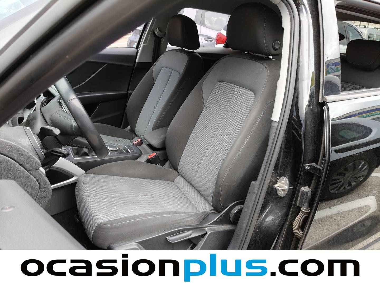 Foto Audi Q2 Audi Q2 design edition 1.6 TDI (116 CV)