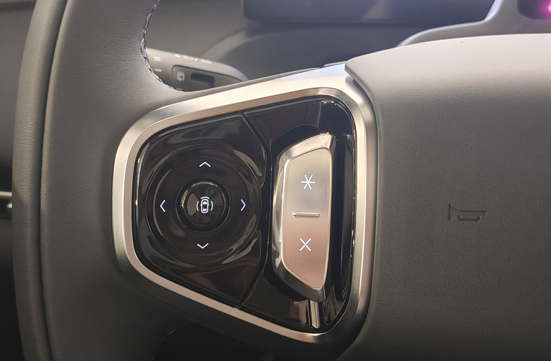 Geely Starray EM-i 1.5 PHEV Pro - foto 25