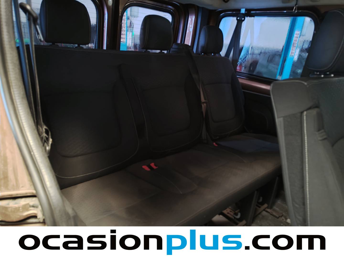 Foto asientos delanteros Opel Vivaro Opel Vivaro Combi 1.6 CDTI S&S 2.7t L1 9 Plazas (125 CV)
