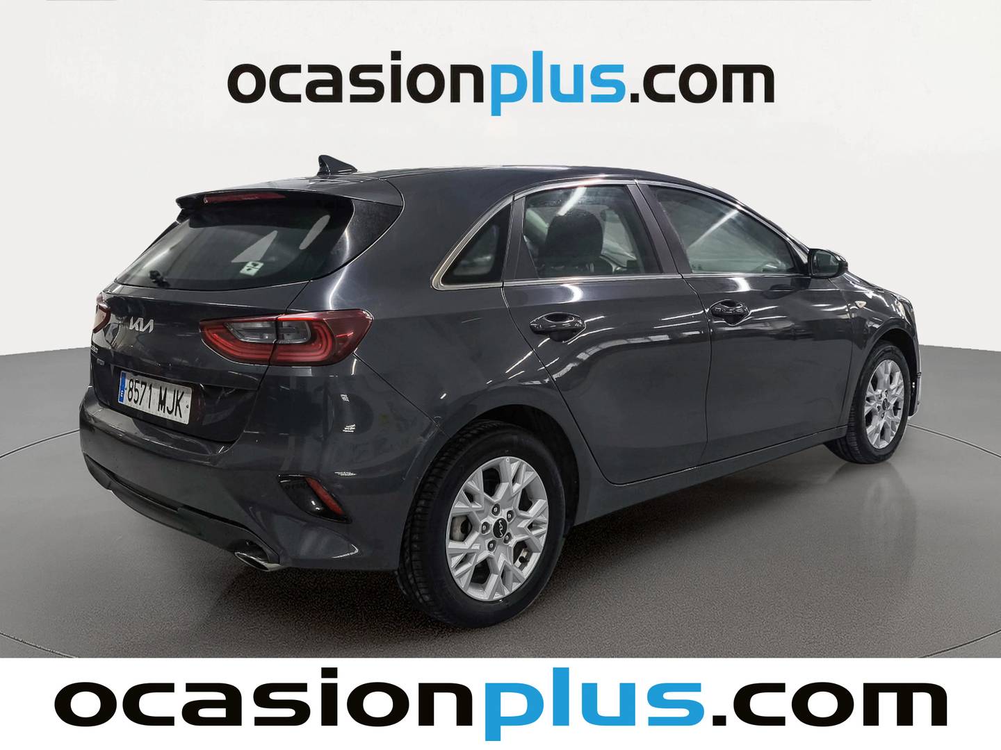 Foto trasera KIA Ceed KIA Ceed 1.6 MHEV iMT Drive (136 CV) derecha