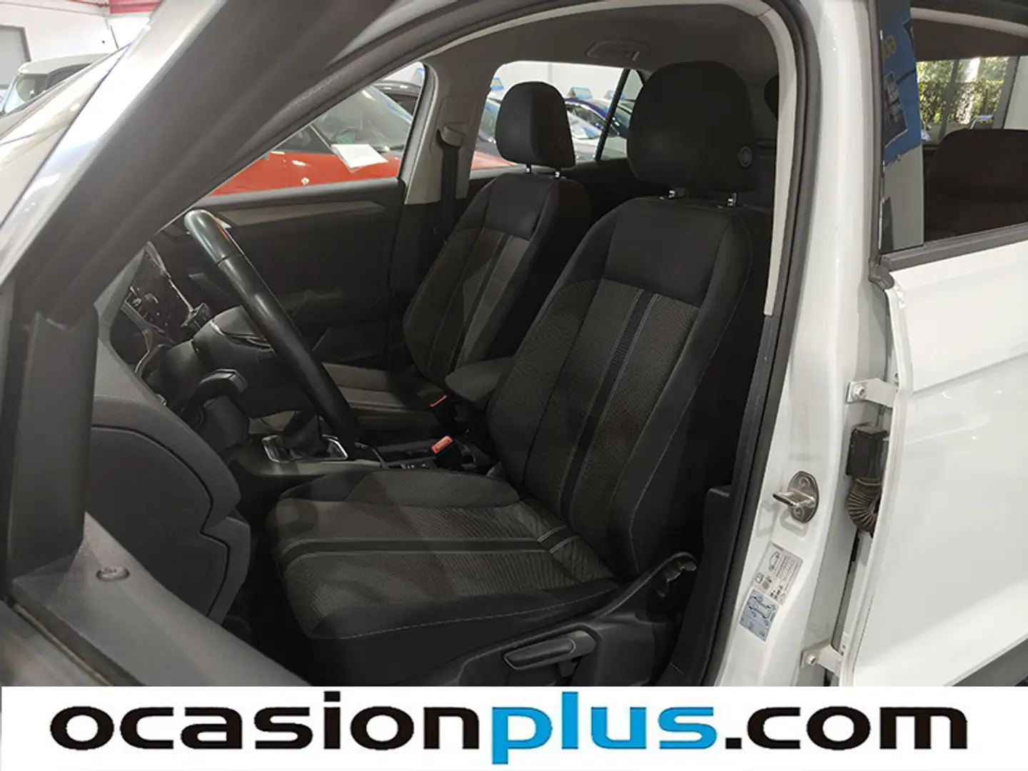 Foto Volkswagen T-Roc Volkswagen T-Roc Advance 2.0 TDI (115 CV)