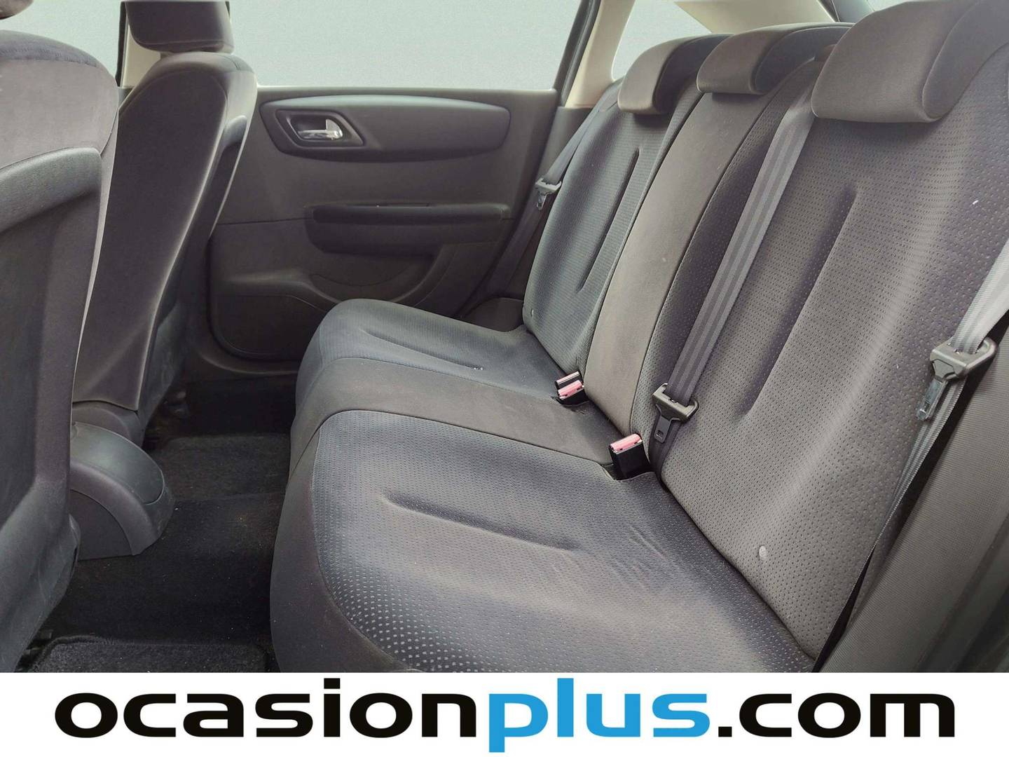 Foto asientos traseros Citroën C4 Citroën C4 1.6 16v Collection  (110 CV)