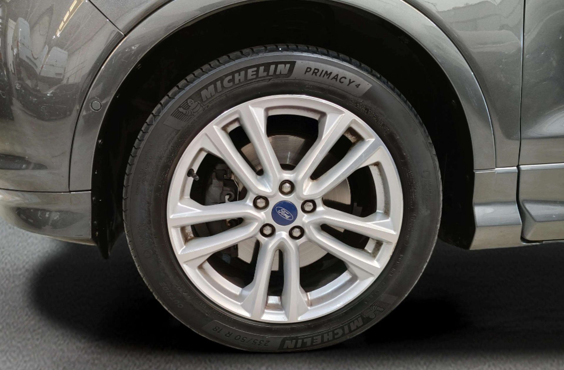 Ford Kuga 2.0 TDCi Titanium S 4x4 - foto 43
