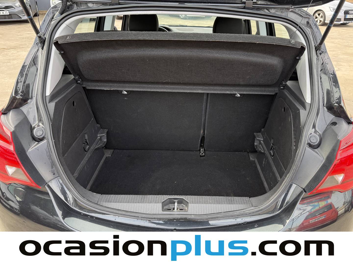 Fotos maletero Opel Corsa Opel Corsa 1.4 Selective (90 CV)