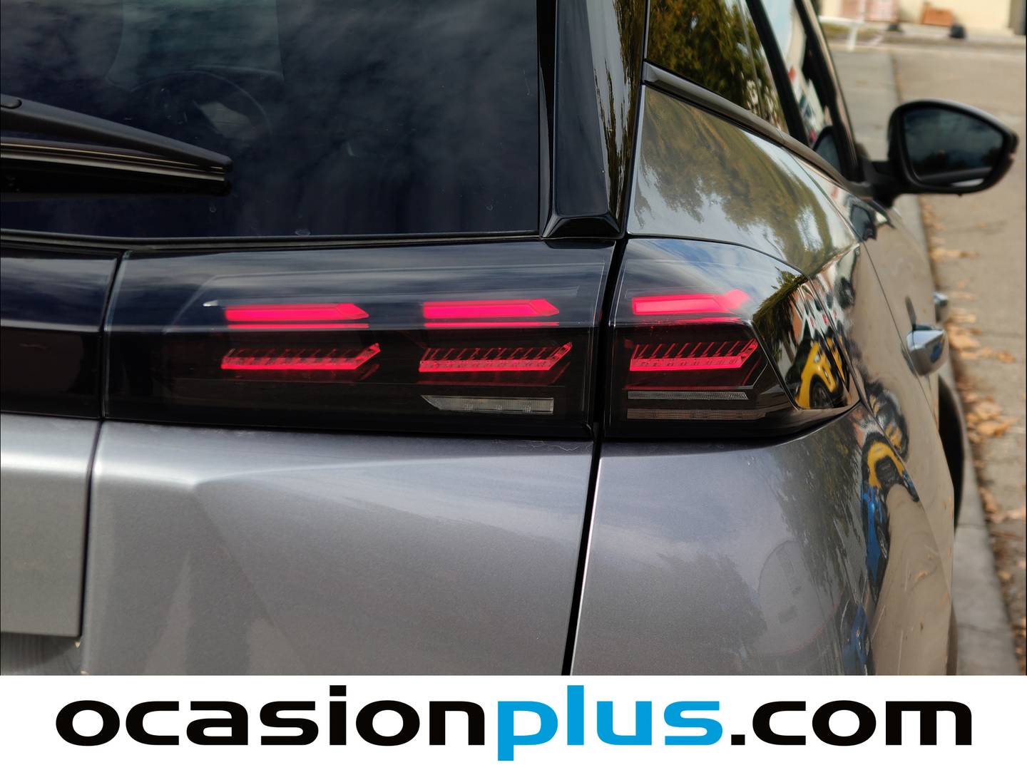 Foto Peugeot 2008 Peugeot 2008 Allure Hybrid eDCS6 (136 CV)