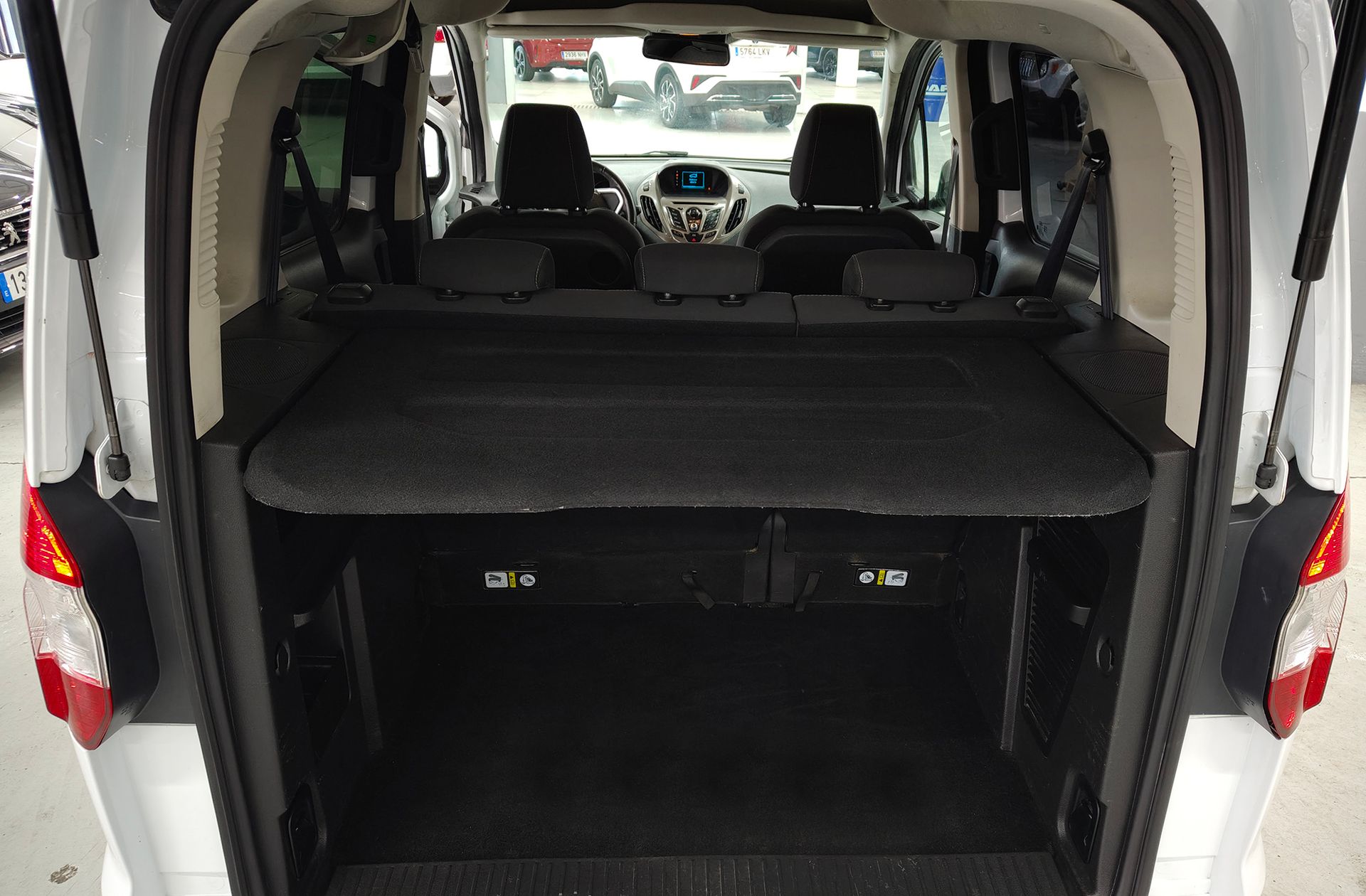 Ford Tourneo Courier 1.5 TDCi Trend - foto 15