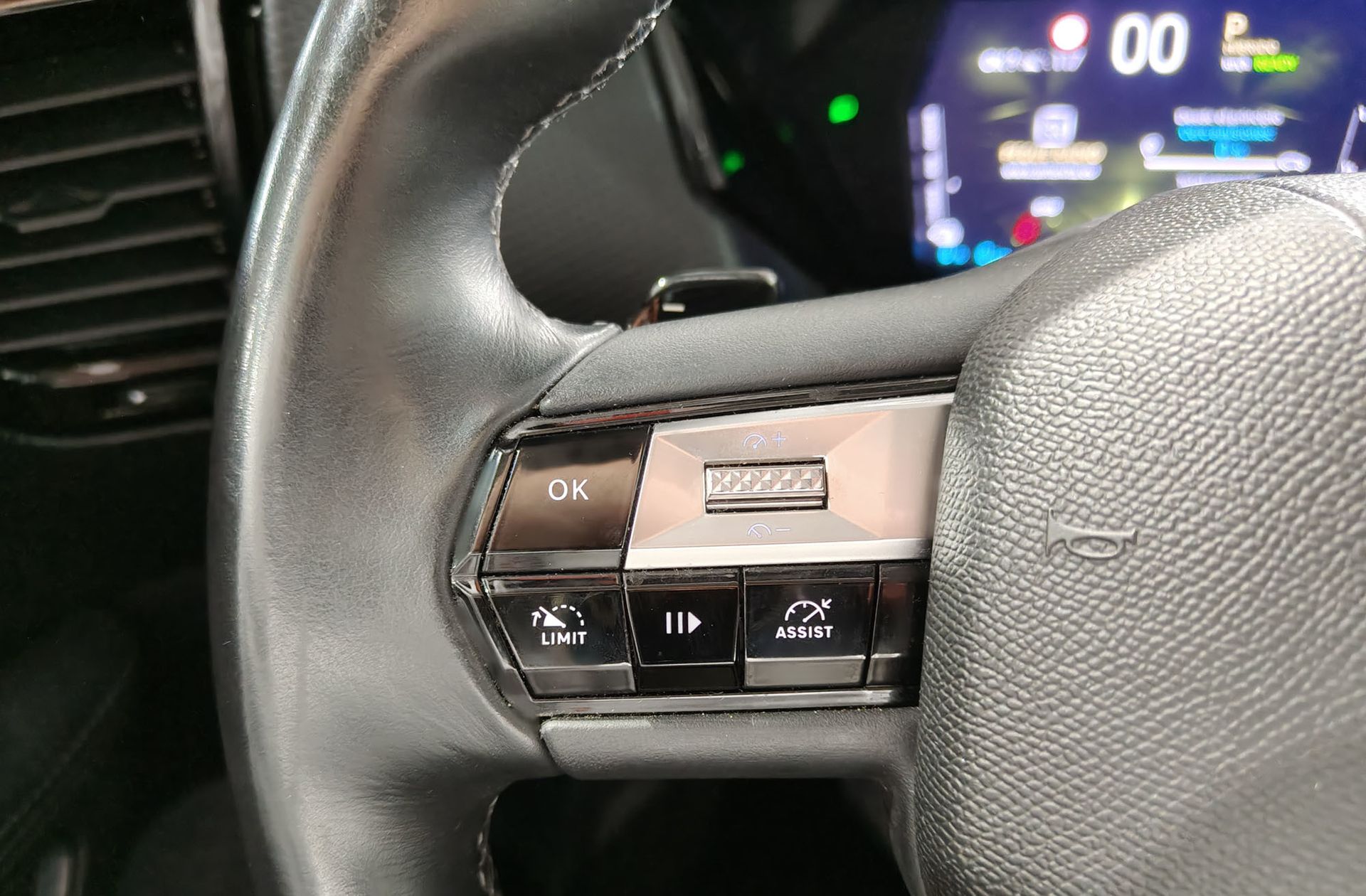 DS DS 4 E-Tense Trocadero - foto 29