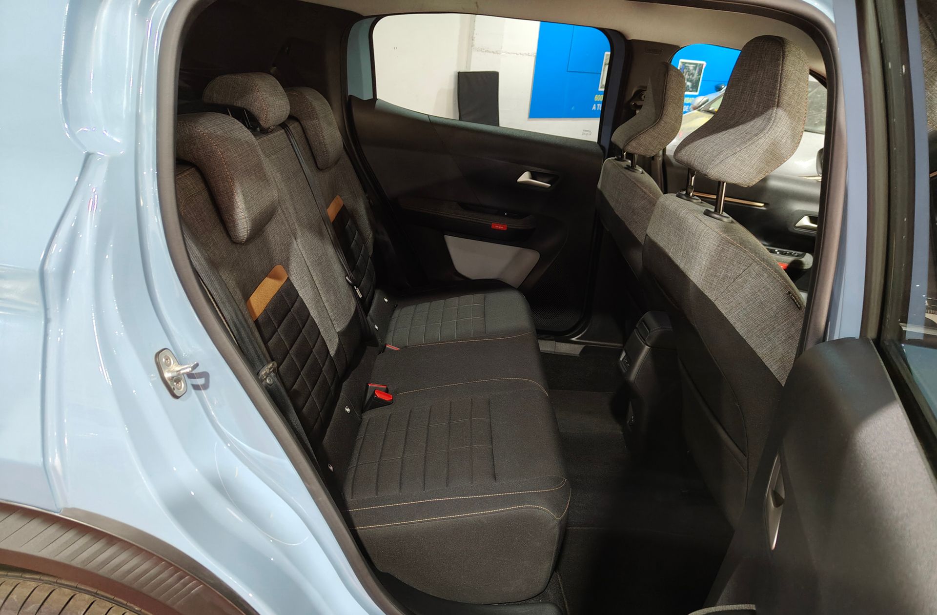 Citroën C3 Aircross Hybrid 145 Plus e-DCS6 - foto 17