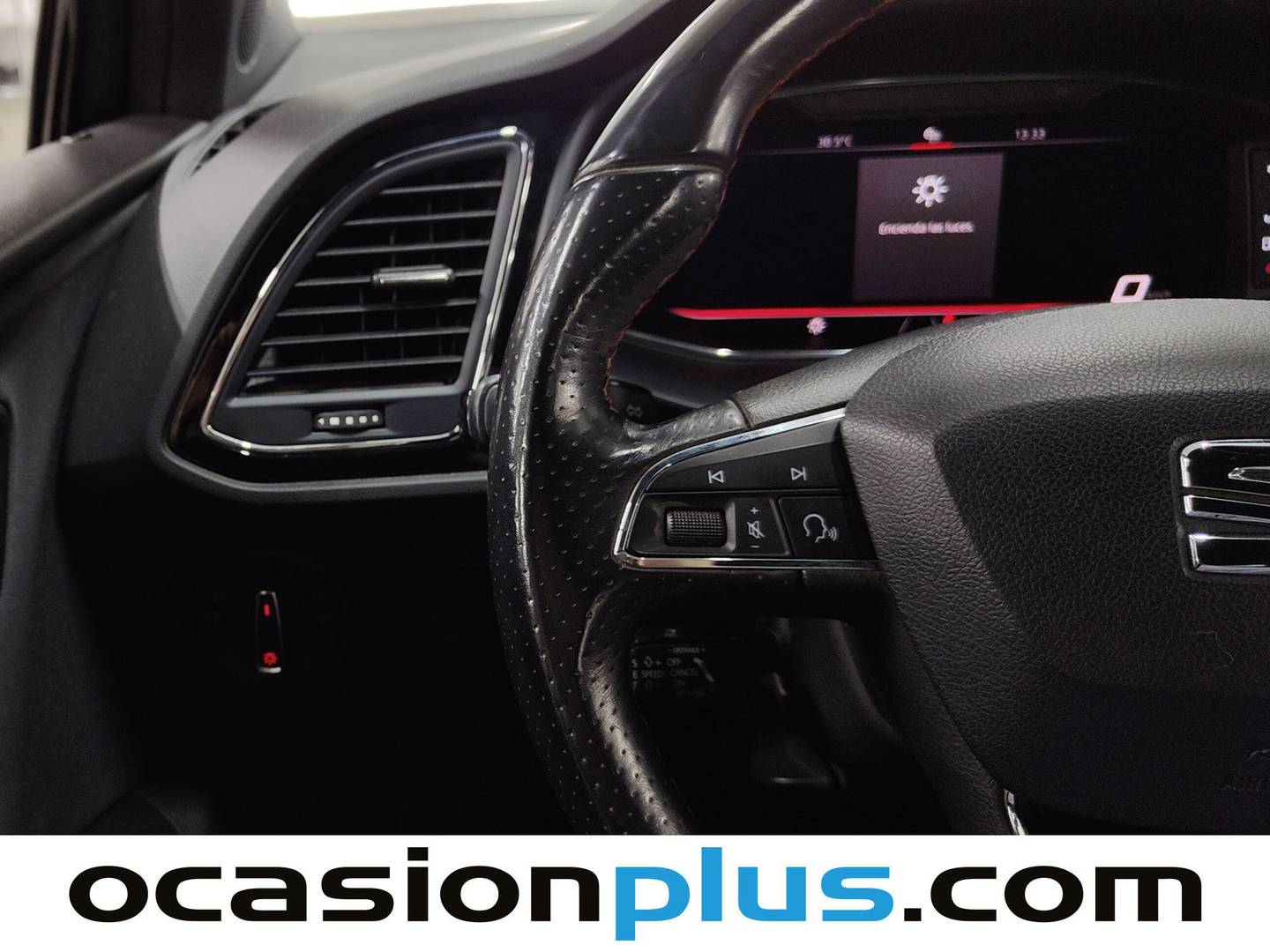 Seat León Seat León 1.5 TSI S&S FR Black Edition (150 CV) gasolina