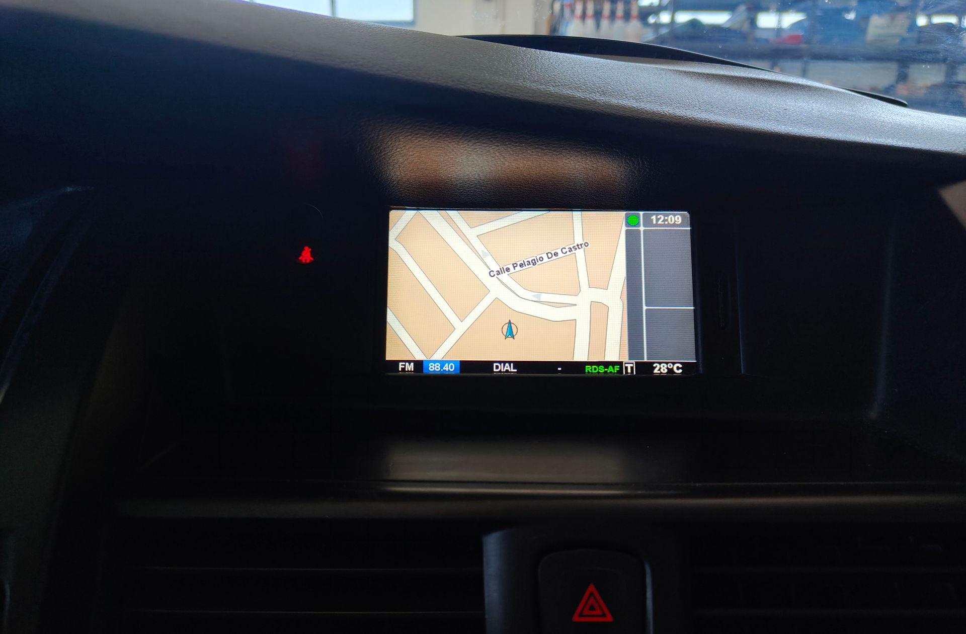 Renault Latitude dCi Privilege - foto 7