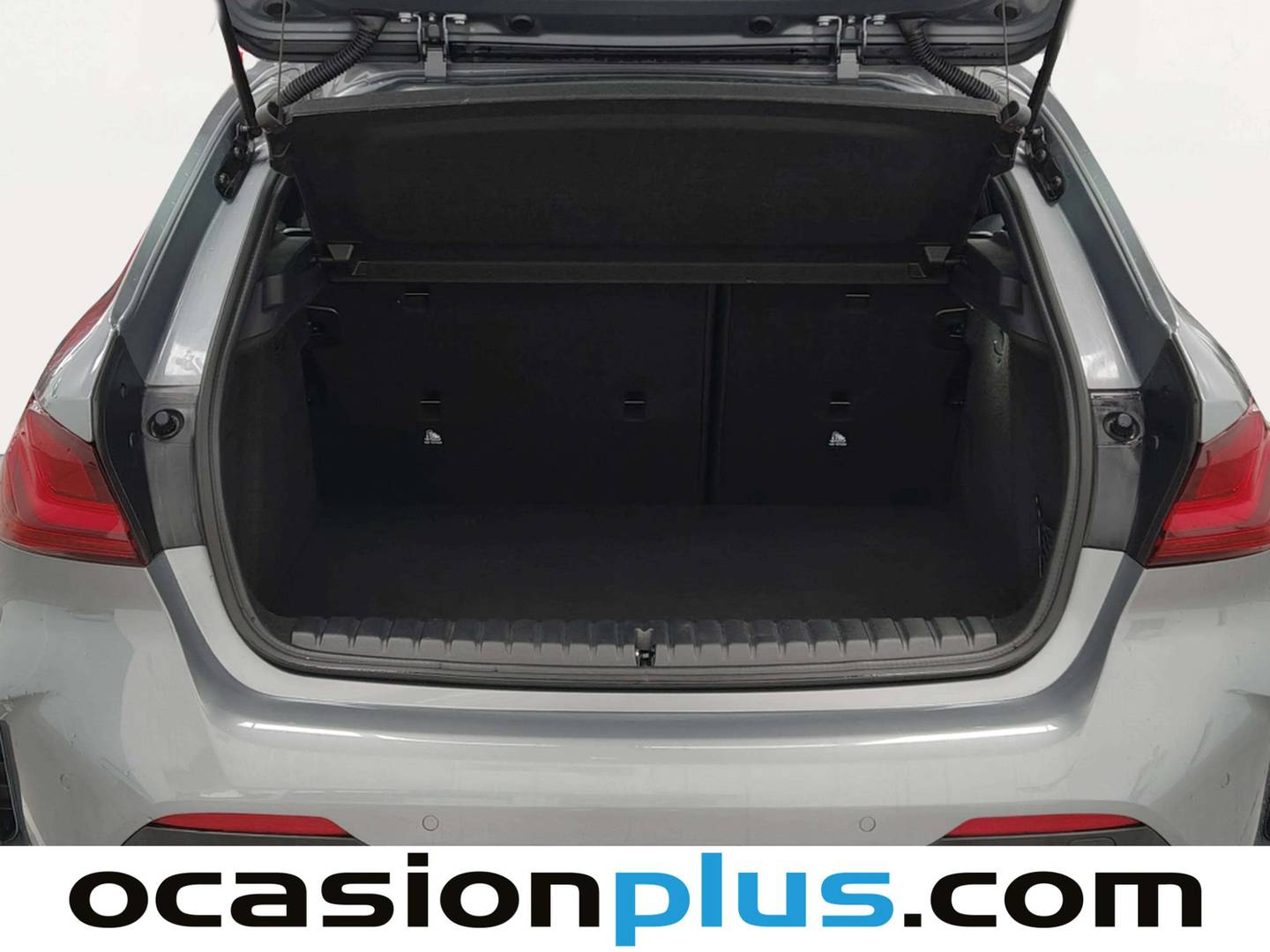 Fotos maletero BMW Serie 1 BMW Serie 1 118i (136 CV) Pack M