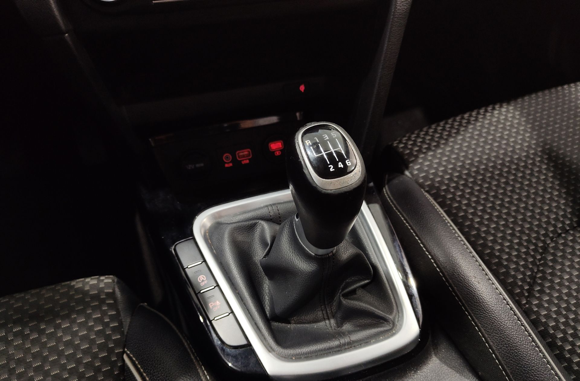 Kia Ceed 1.0 T-GDi Tech - foto 5