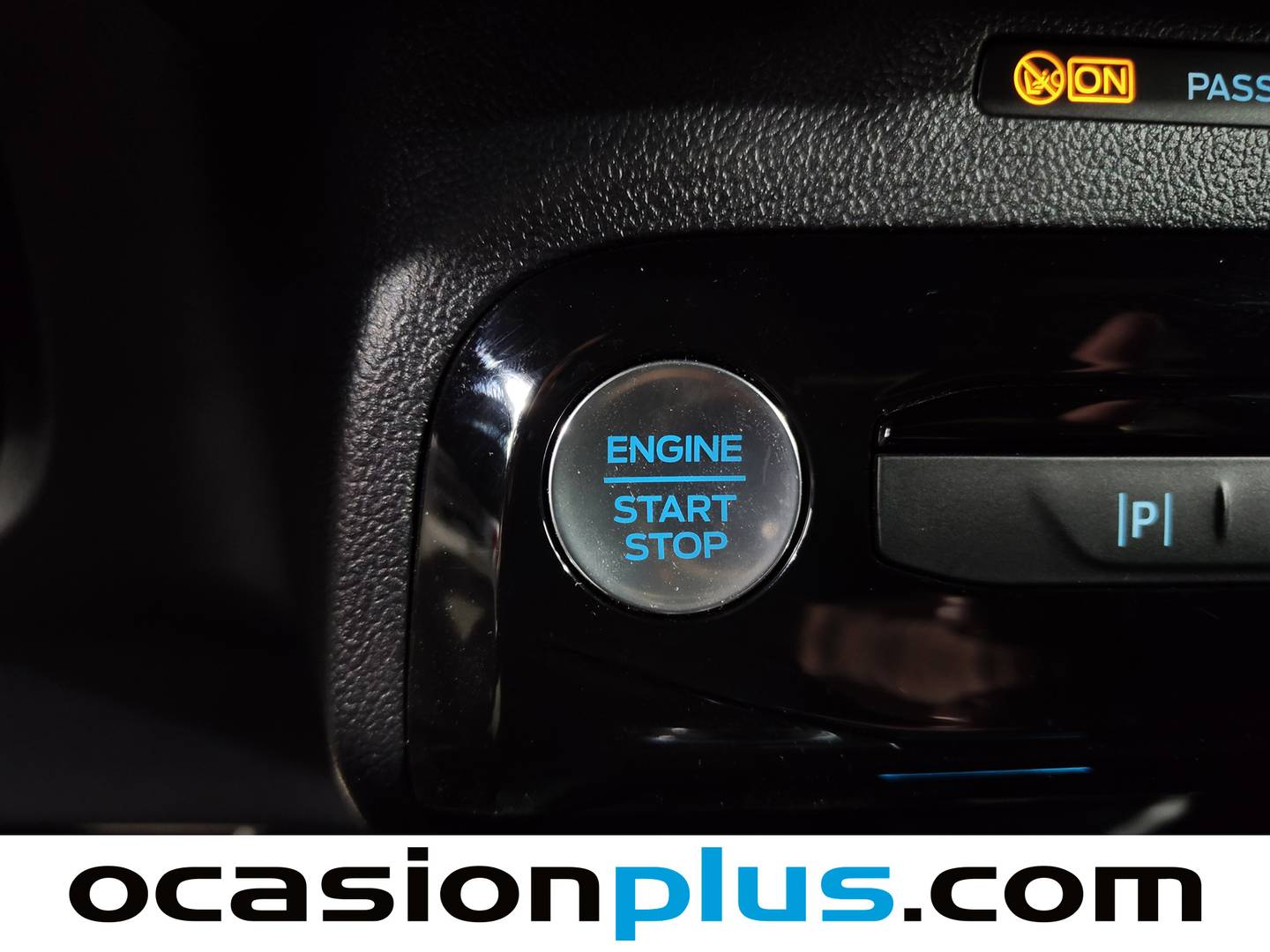 Paquetes del Ford Kuga Ford Kuga 2.5 Duratec FHEV ST-Line X 4x2 Auto (180 CV)