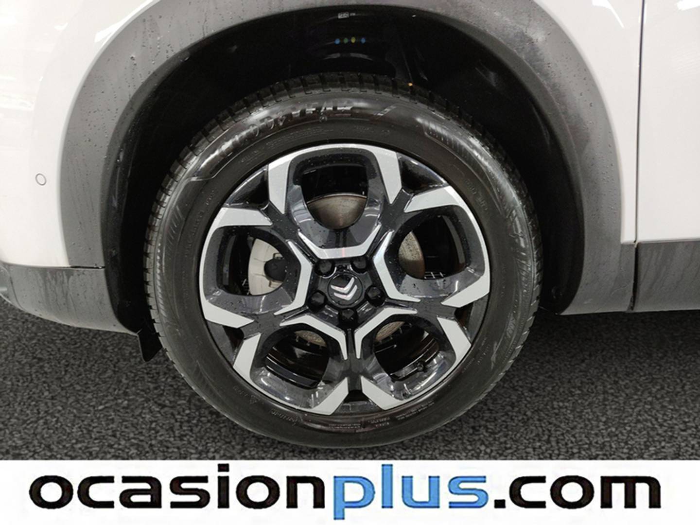 Foto Citroën C5 Aircross Citroen C5 Aircross PureTech 130 S&S Shine Pack EAT8 (131 CV)