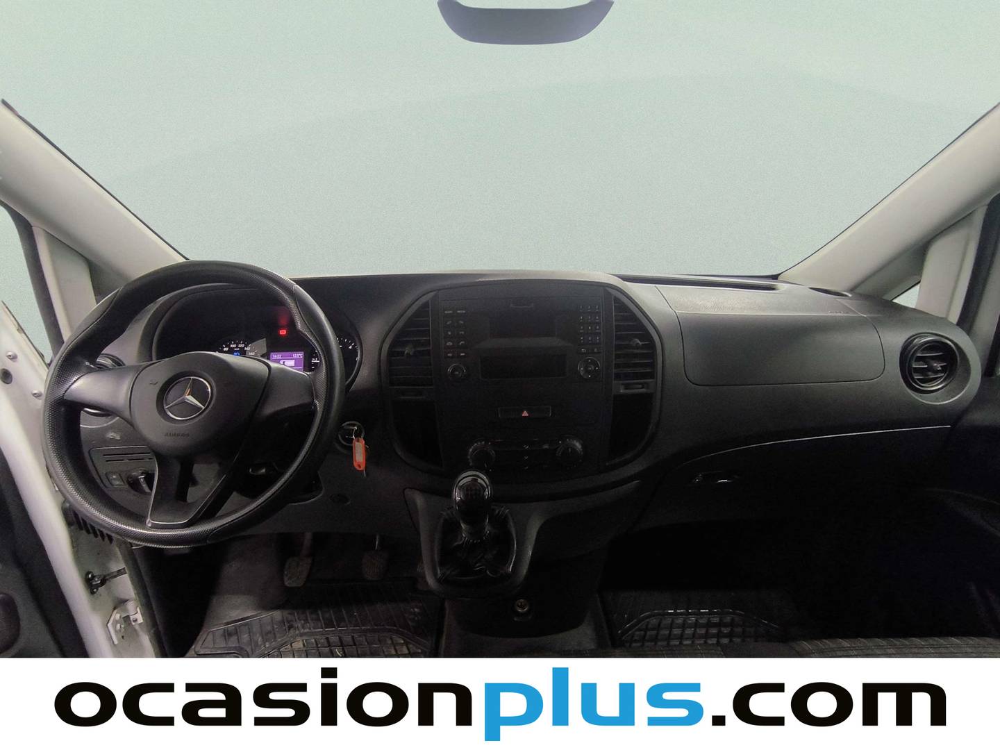 Foto Mercedes Vito Mercedes-Benz Vito Furgon 109 CDI Compacta (88 CV) 3 Plazas