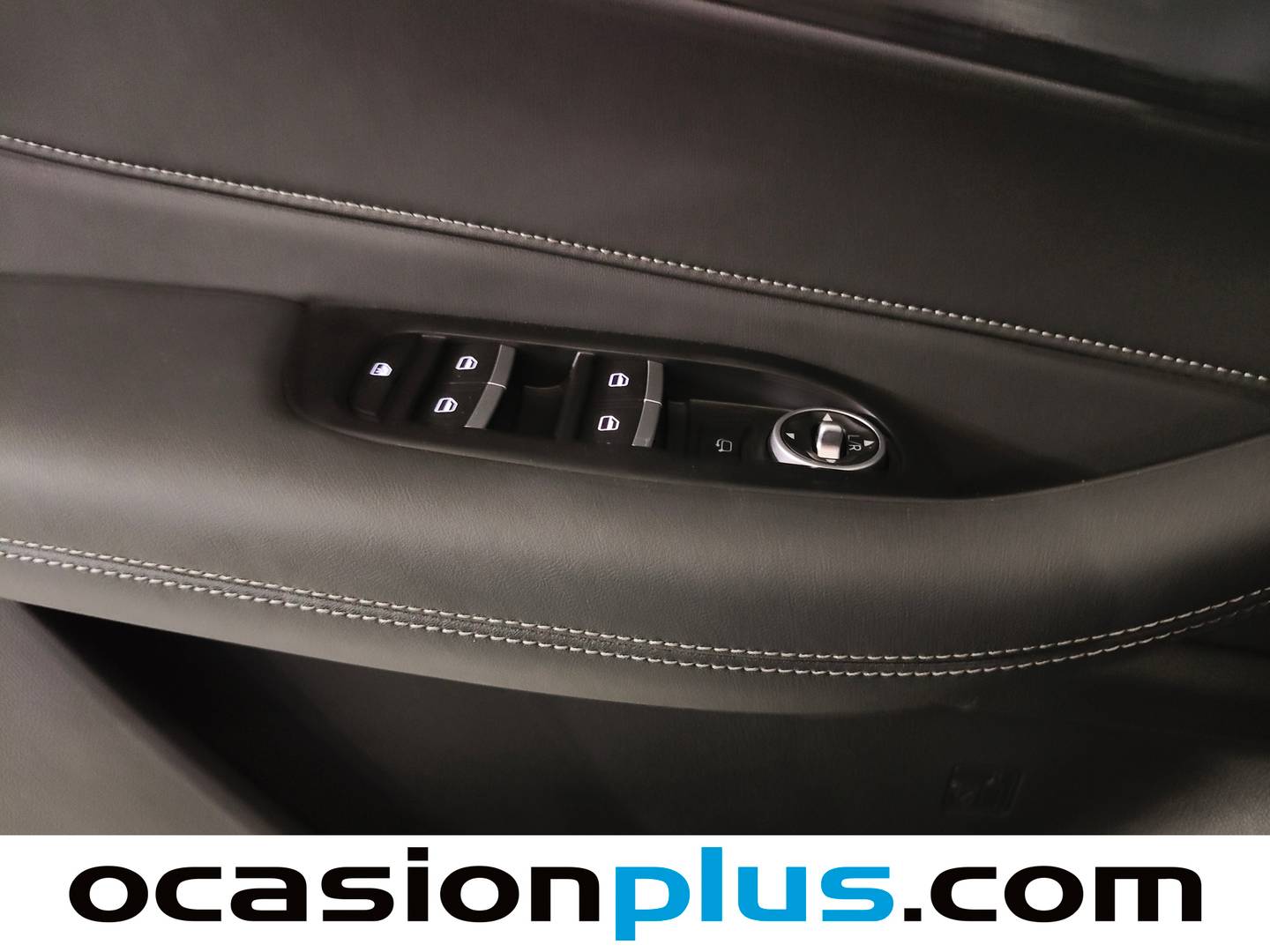 EBRO S400 EBRO S400 1.5 DHE HEV Premium CVT (211 CV) 211cv