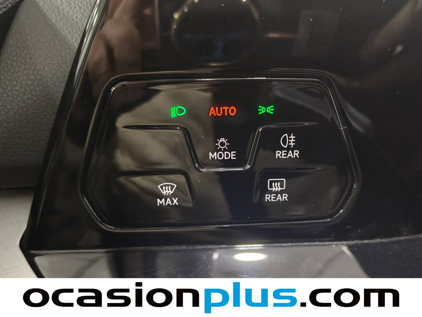 Foto Volkswagen Golf Volkswagen Golf Life 2.0 TDI (115 CV)