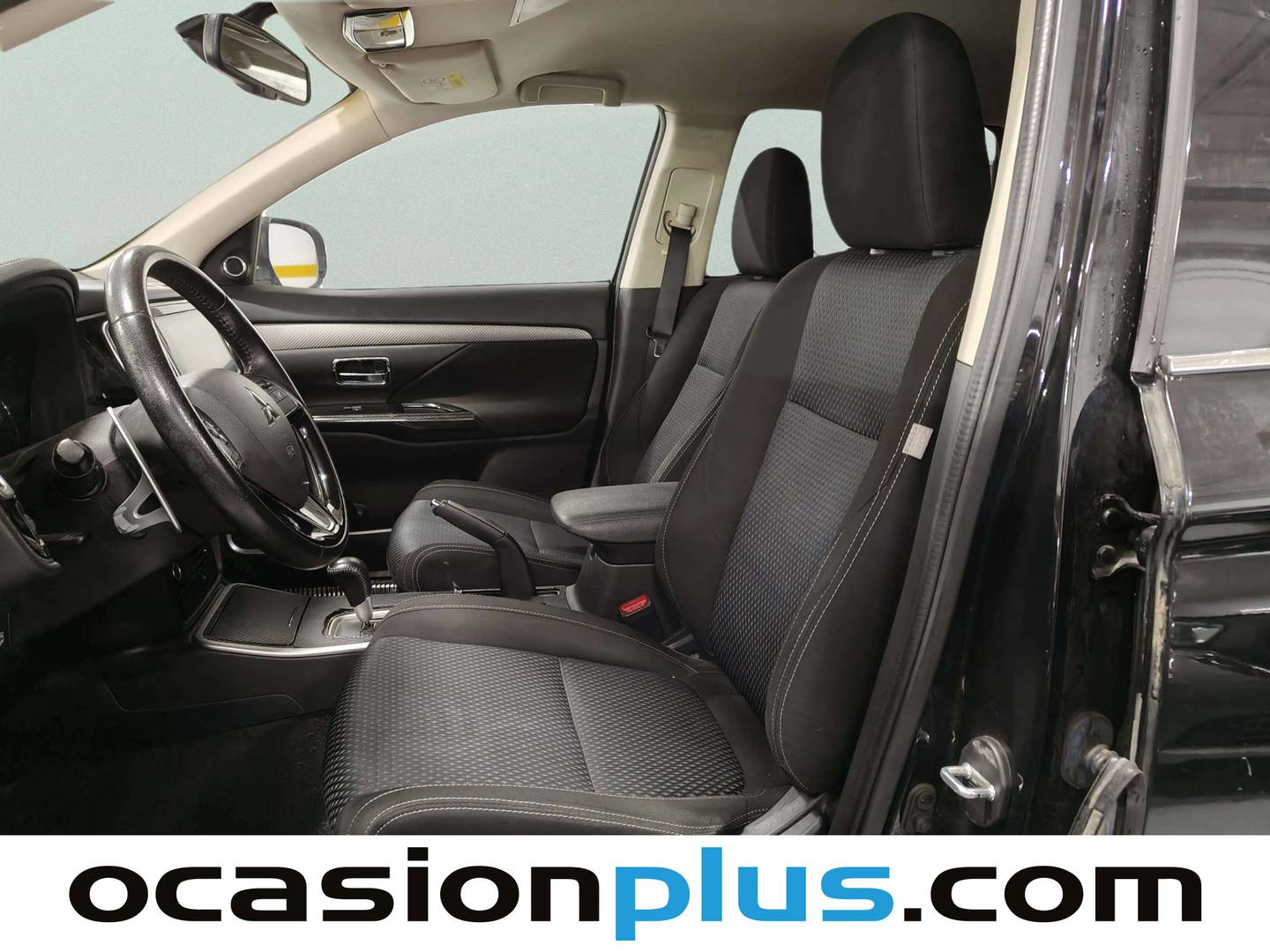 Foto Mitsubishi Outlander Mitsubishi Outlander 200 MPI Motion 2WD CVT (150 CV)