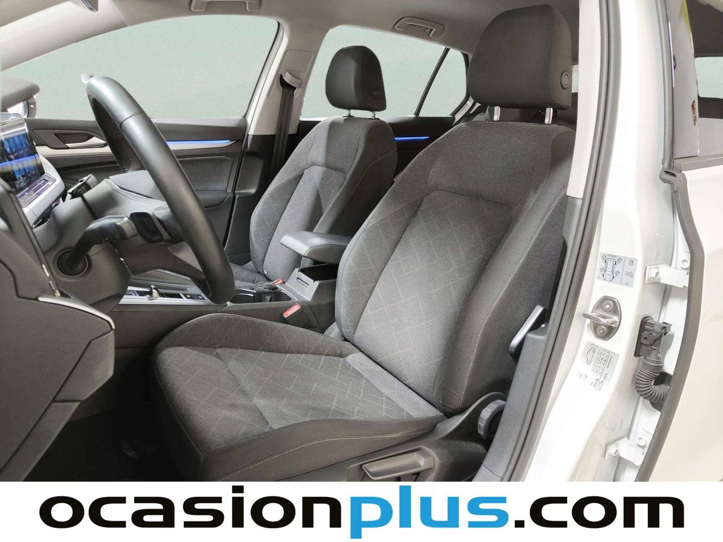 Foto asientos delanteros Volkswagen Golf Volkswagen Golf Life 1.0 eTSI (110 CV) DSG