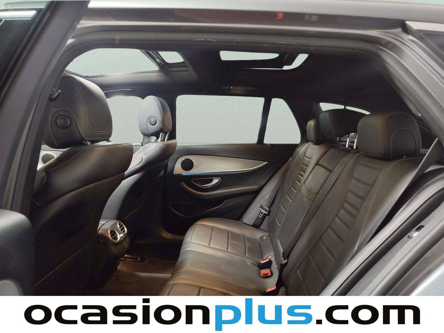 Foto asientos traseros Mercedes Clase E Mercedes Clase E E 220 d Estate (194 CV)