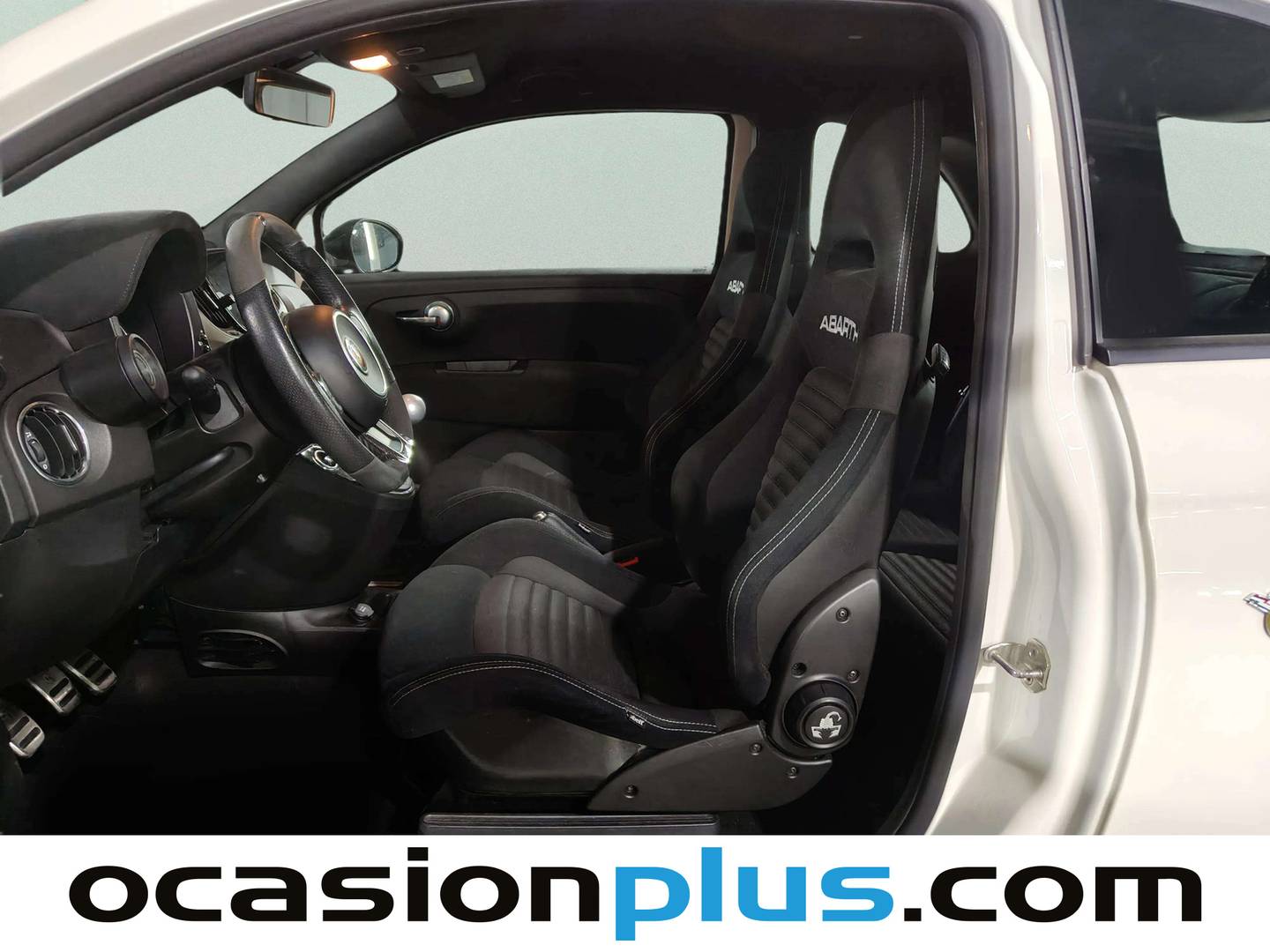 Foto asientos delanteros Abarth 500 Abarth 500 1.4 16v T-Jet 695 (180 CV)