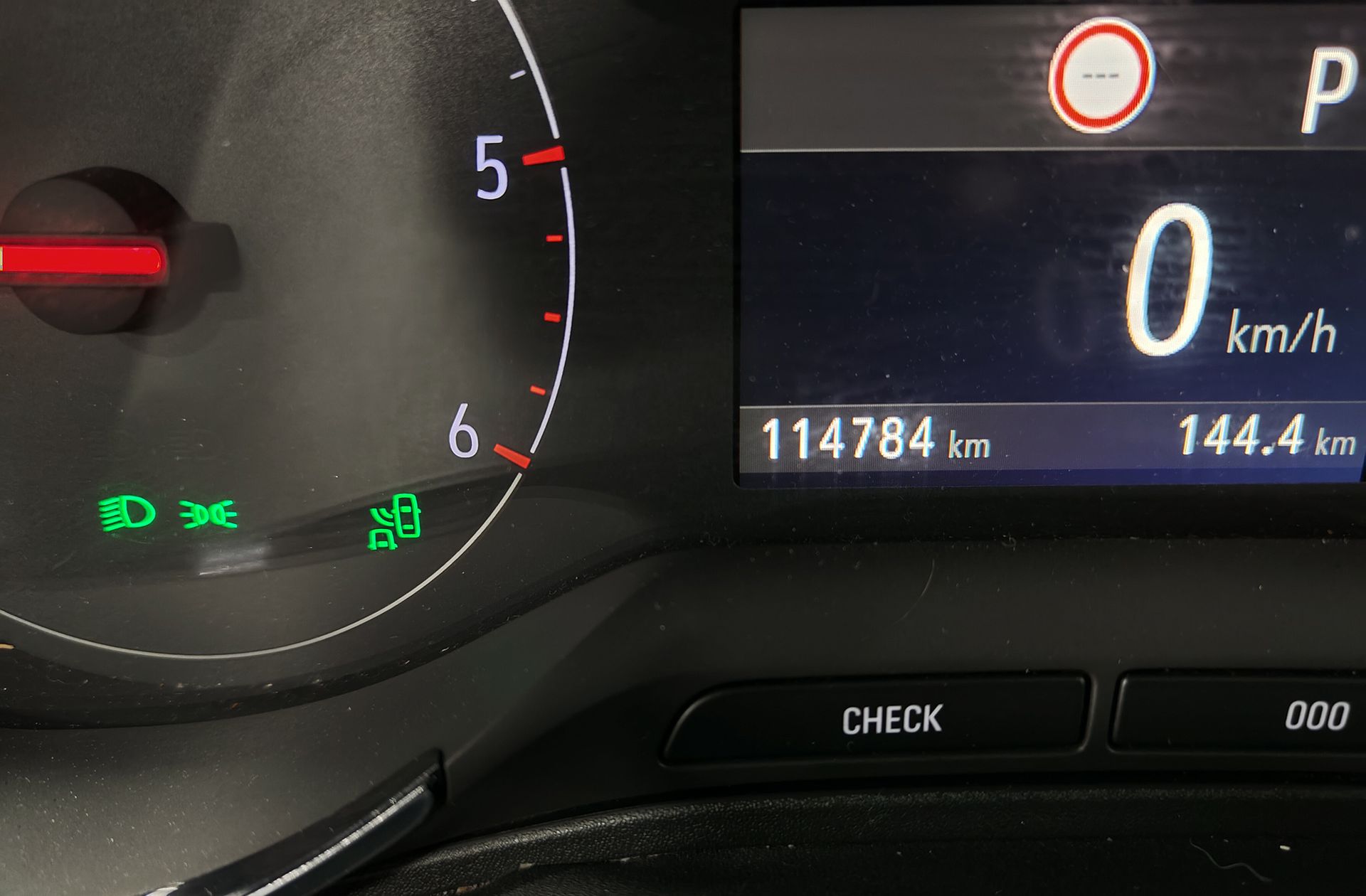 Opel Grandland 1.6 CDTi Excellence - foto 35