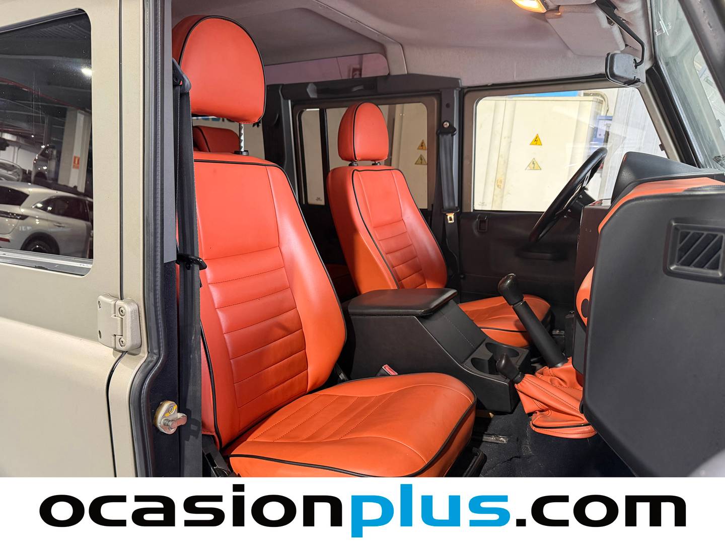 Foto Land Rover Defender Land Rover Defender 2.4 D 110 SW S (122 CV) 4X4