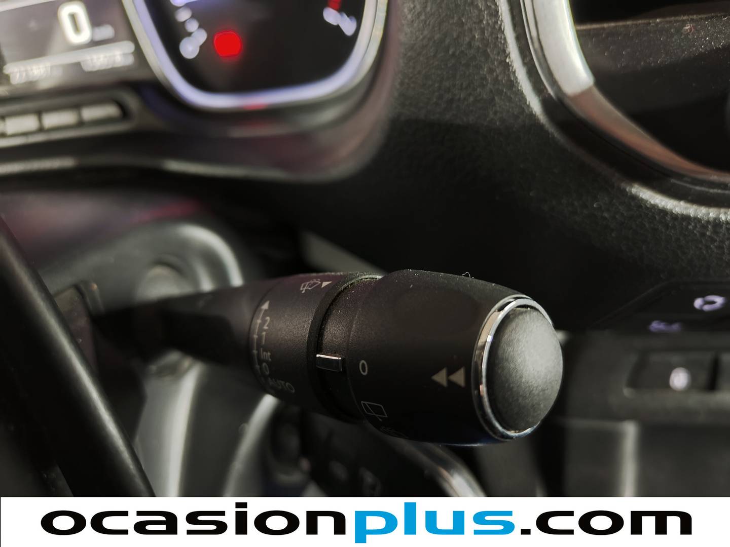 Foto Peugeot Traveller Peugeot Traveller 2.0 BlueHDi Business Long EAT8 (180 CV) 9 Plazas