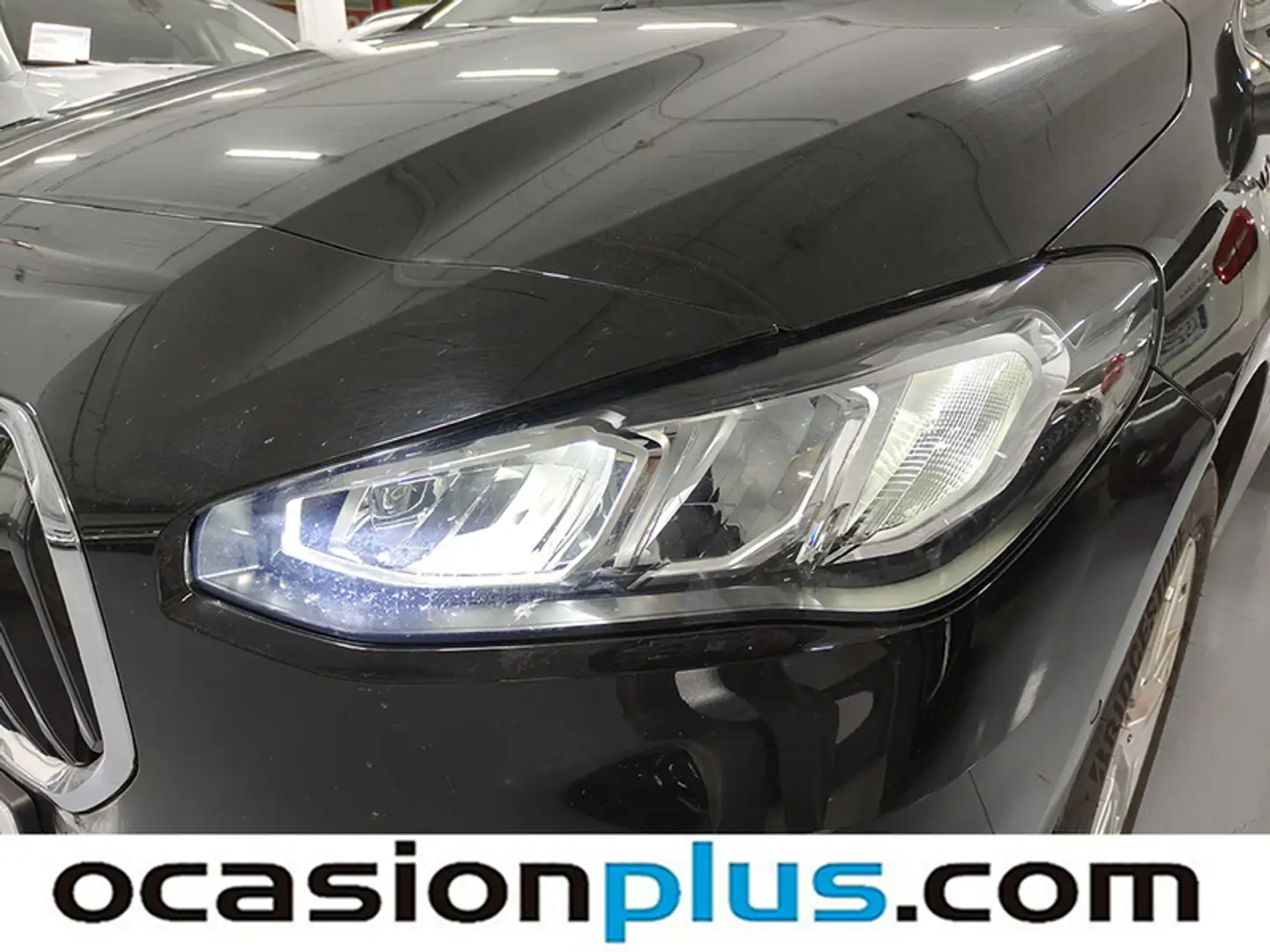Foto BMW Serie 2 Active Tourer BMW Serie 2 218i Active Tourer (136 CV)
