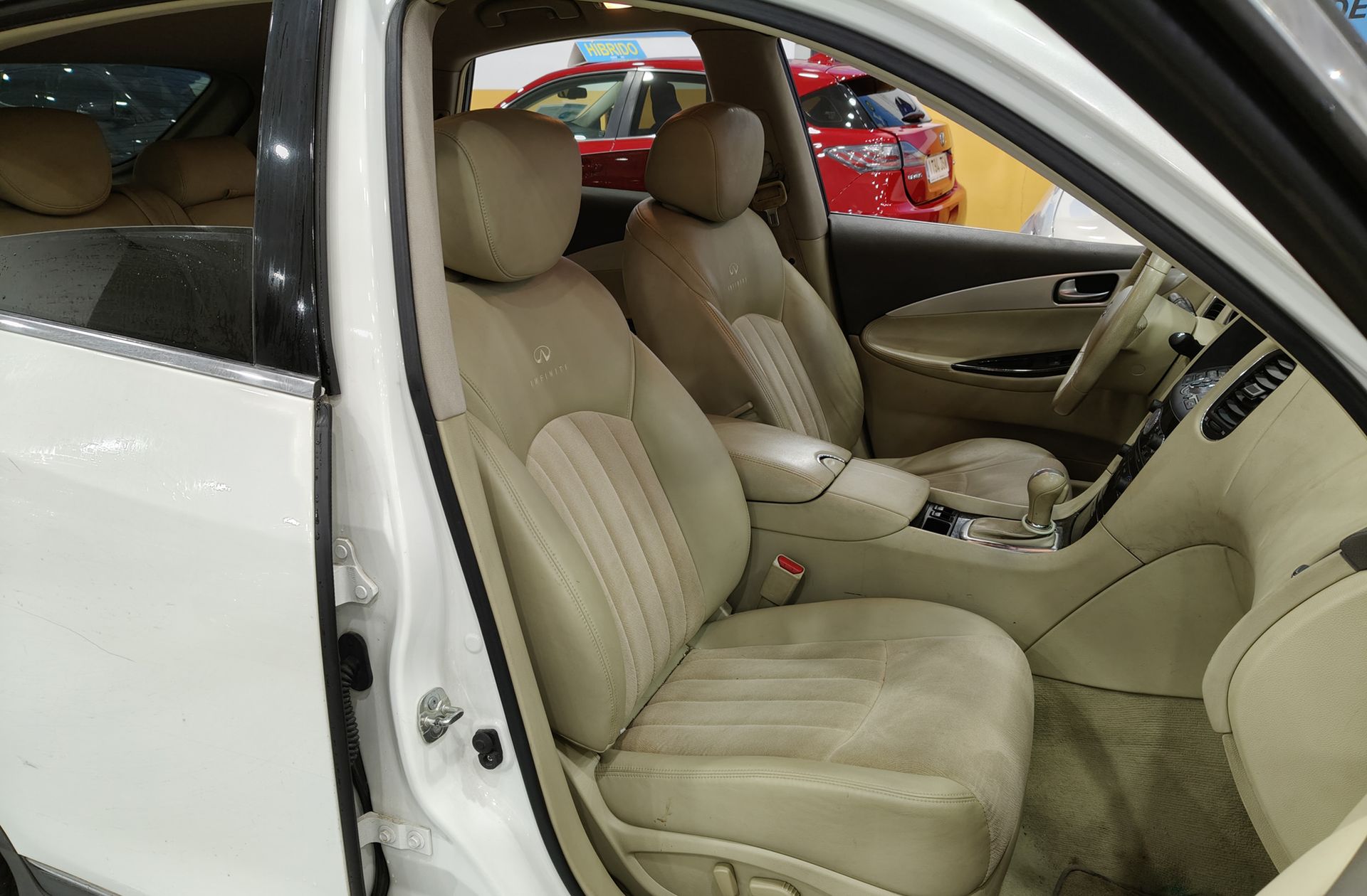 Infiniti EX 3.0 D V6 AWD - foto 15