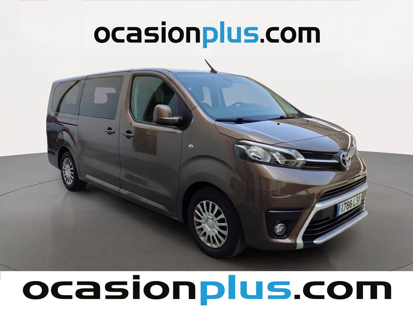 Foto delantera Toyota Proace Verso Toyota Proace Verso 1.5D VX Shuttle L1 (120 CV) derecha