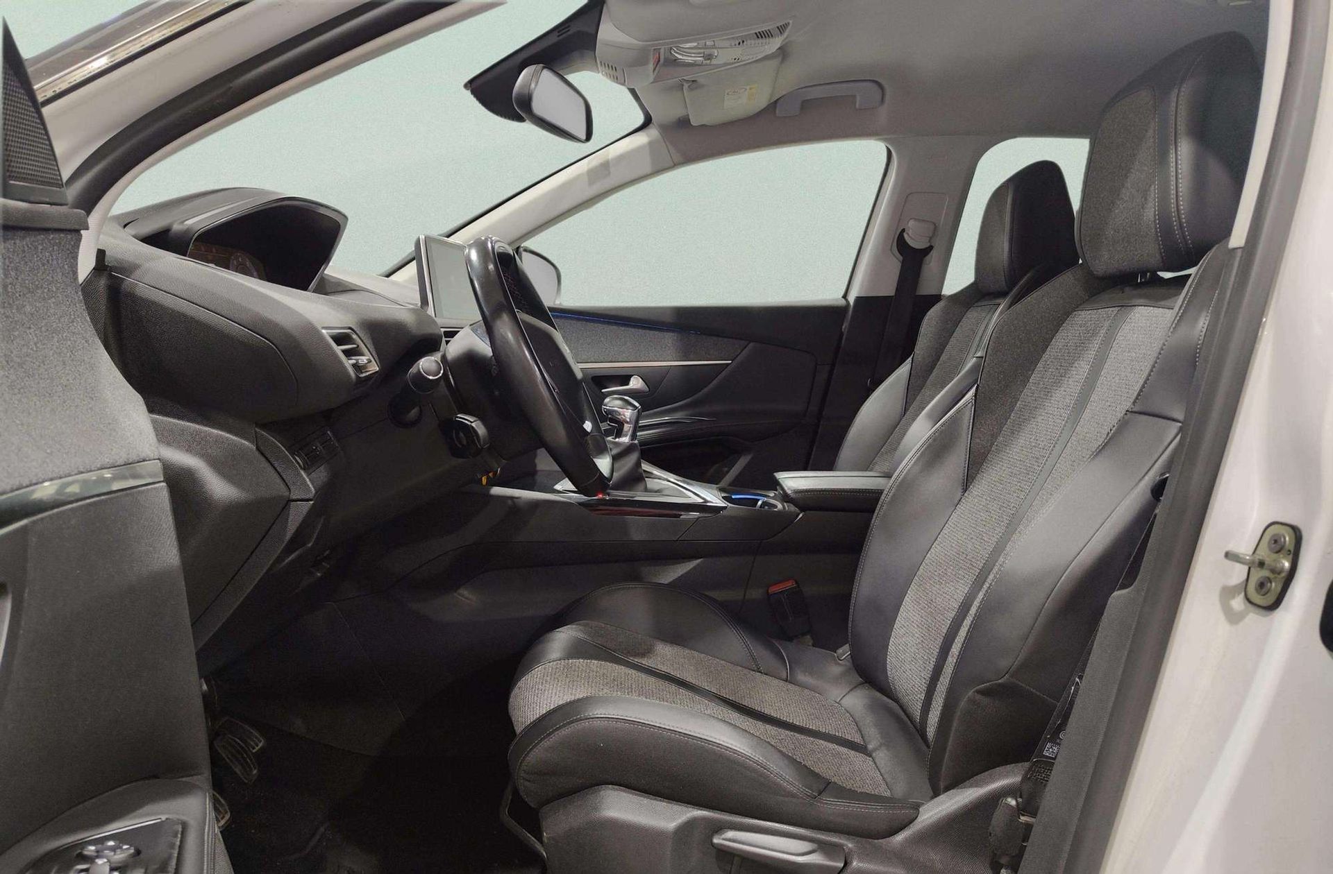 Peugeot 5008 PureTech 130 Allure - foto 13