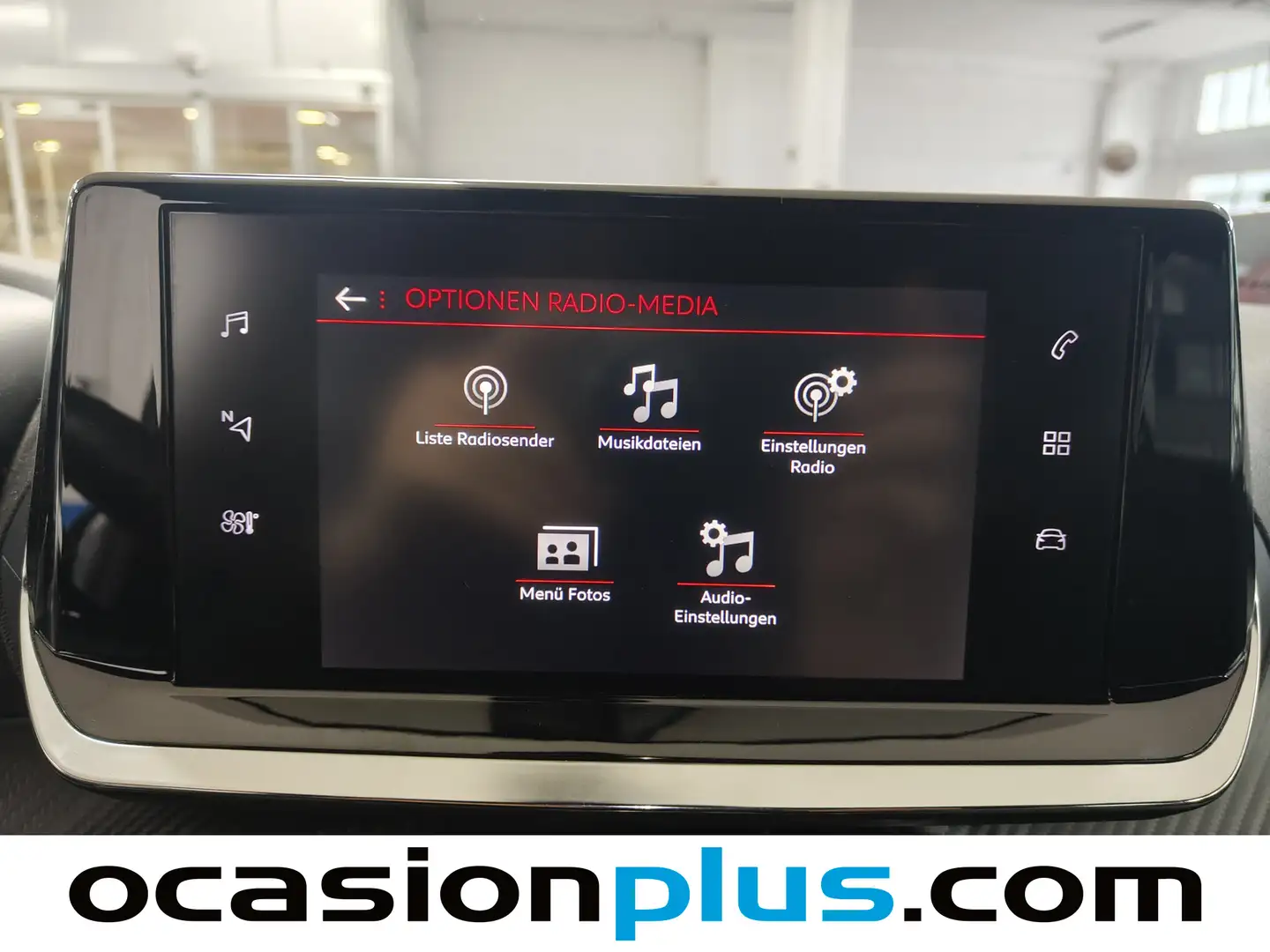 Foto Peugeot 2008 Peugeot 2008 PureTech 100 S&S Allure (100 CV)