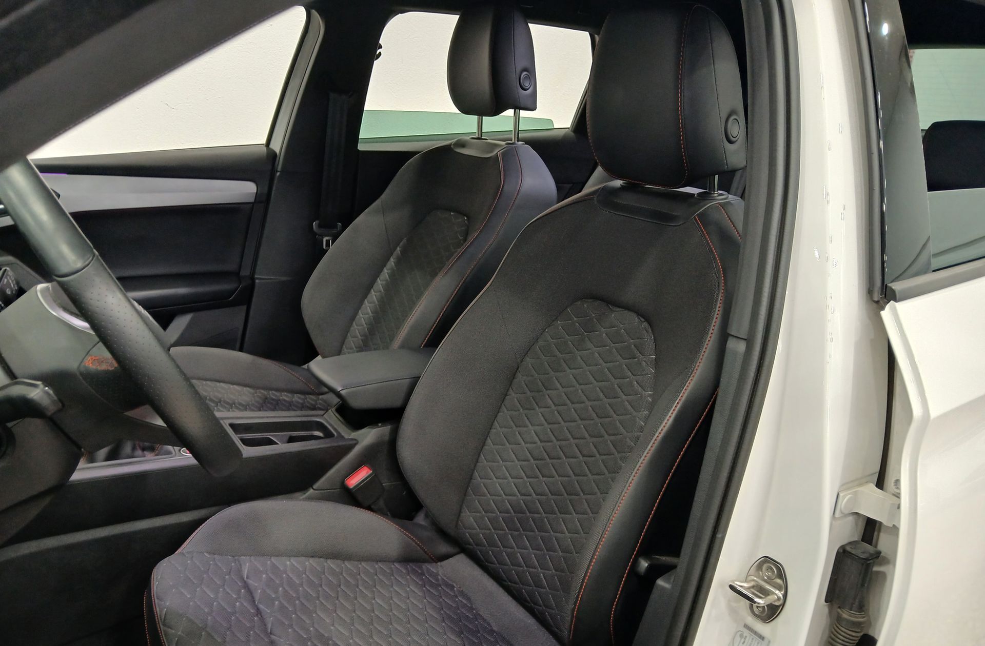 SEAT León ST 1.5 TSI FR - foto 12