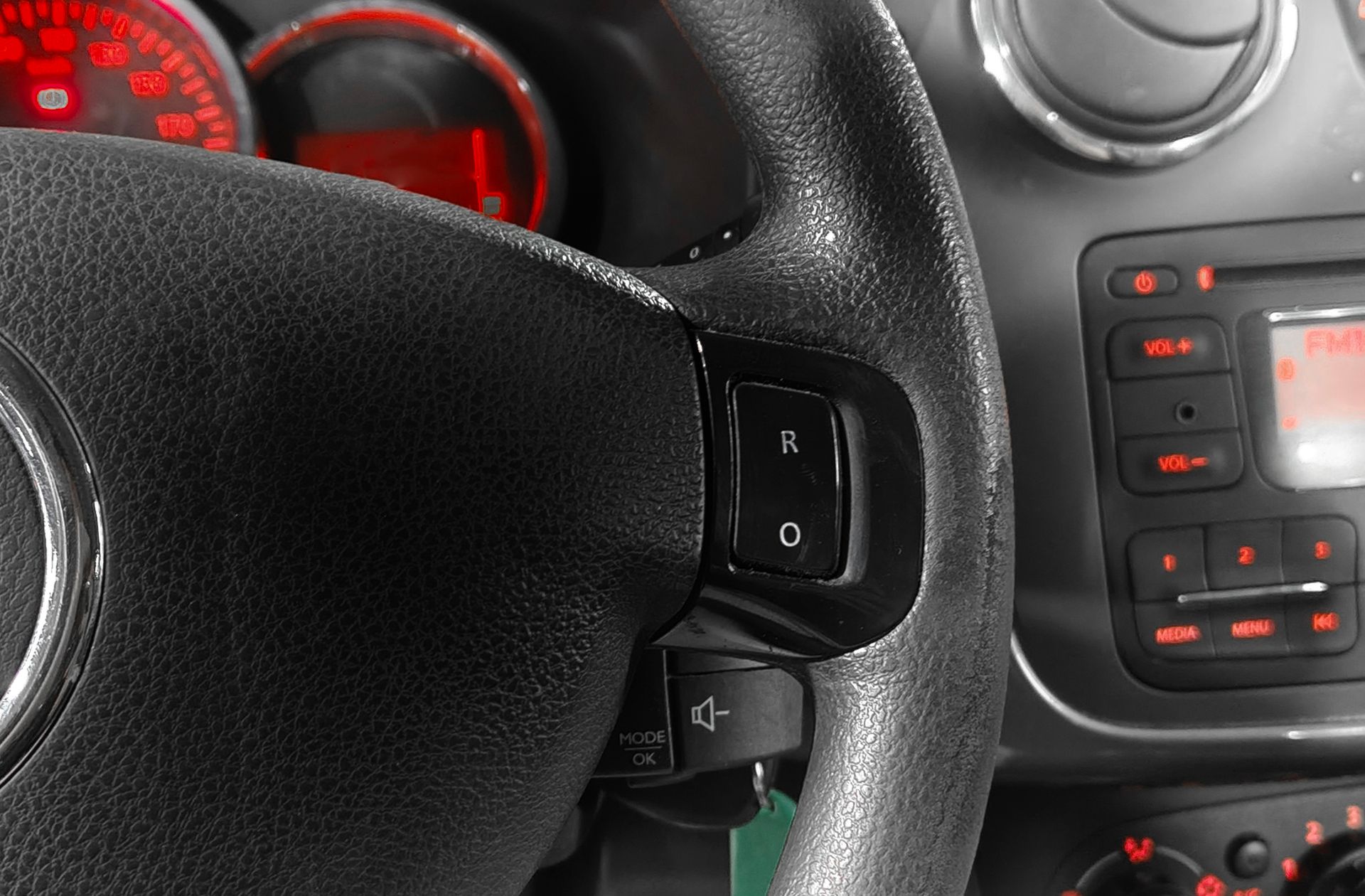 Dacia Sandero dCi 90 Stepway - foto 25