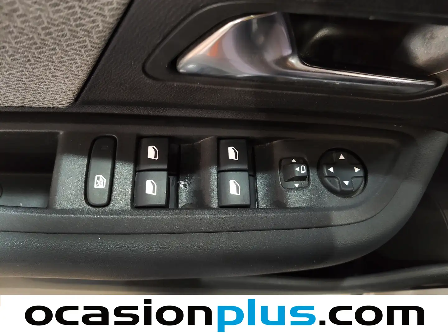 Foto Citroën C4 Citroen C4 BlueHDi 130 S&S Feel Pack EAT8 (130 CV)