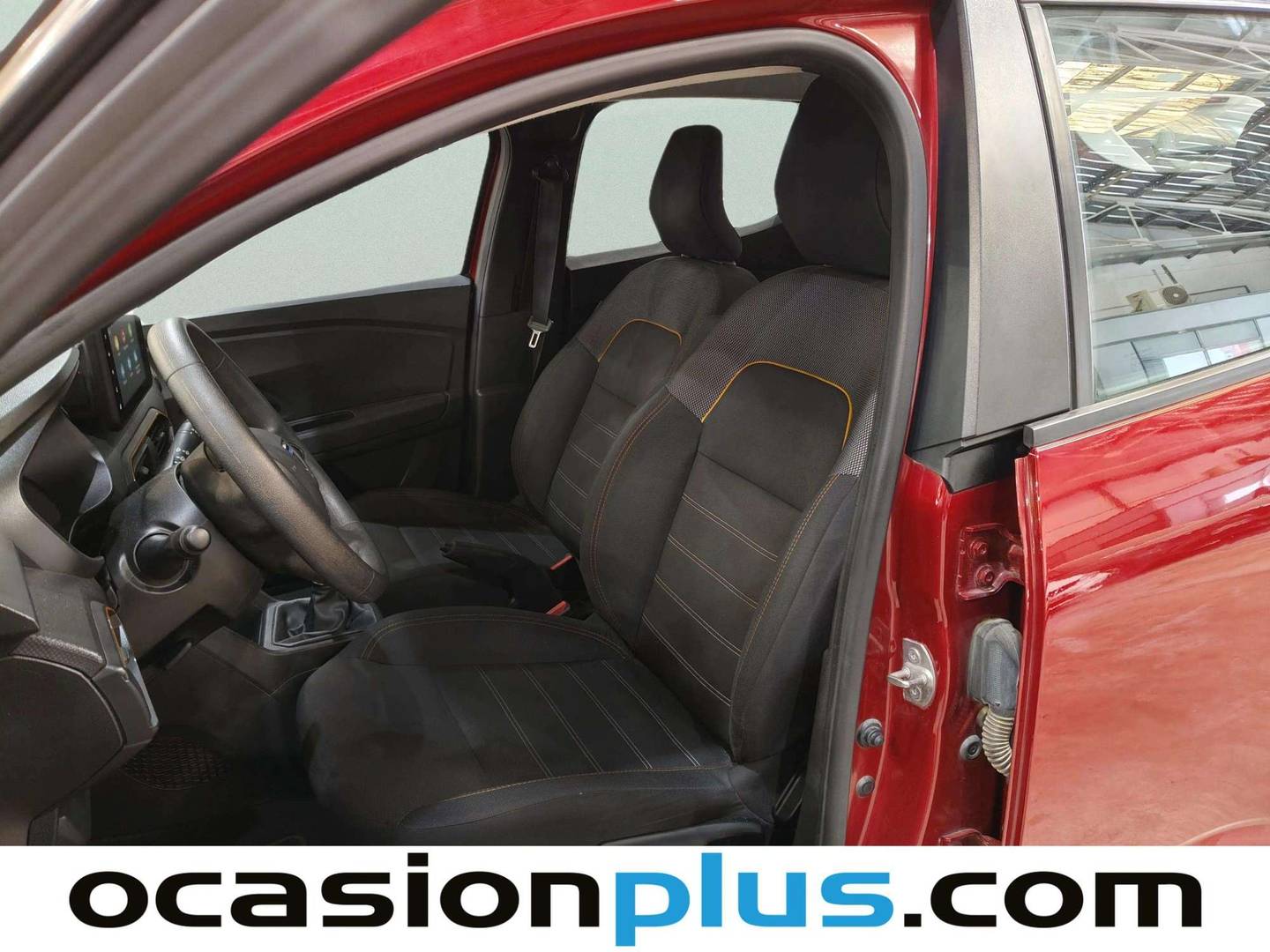 Foto asientos delanteros Dacia Sandero Dacia Sandero Stepway Essential TCe (90 CV)