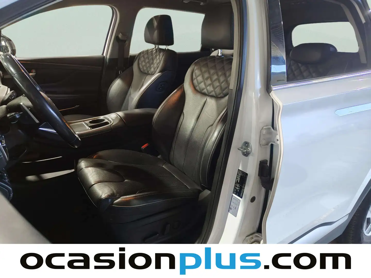 Foto Hyundai Santa Fe Hyundai Santa Fe 1.6 TGDi HEV Maxx 4x2 Auto (230 CV) 7 Plazas