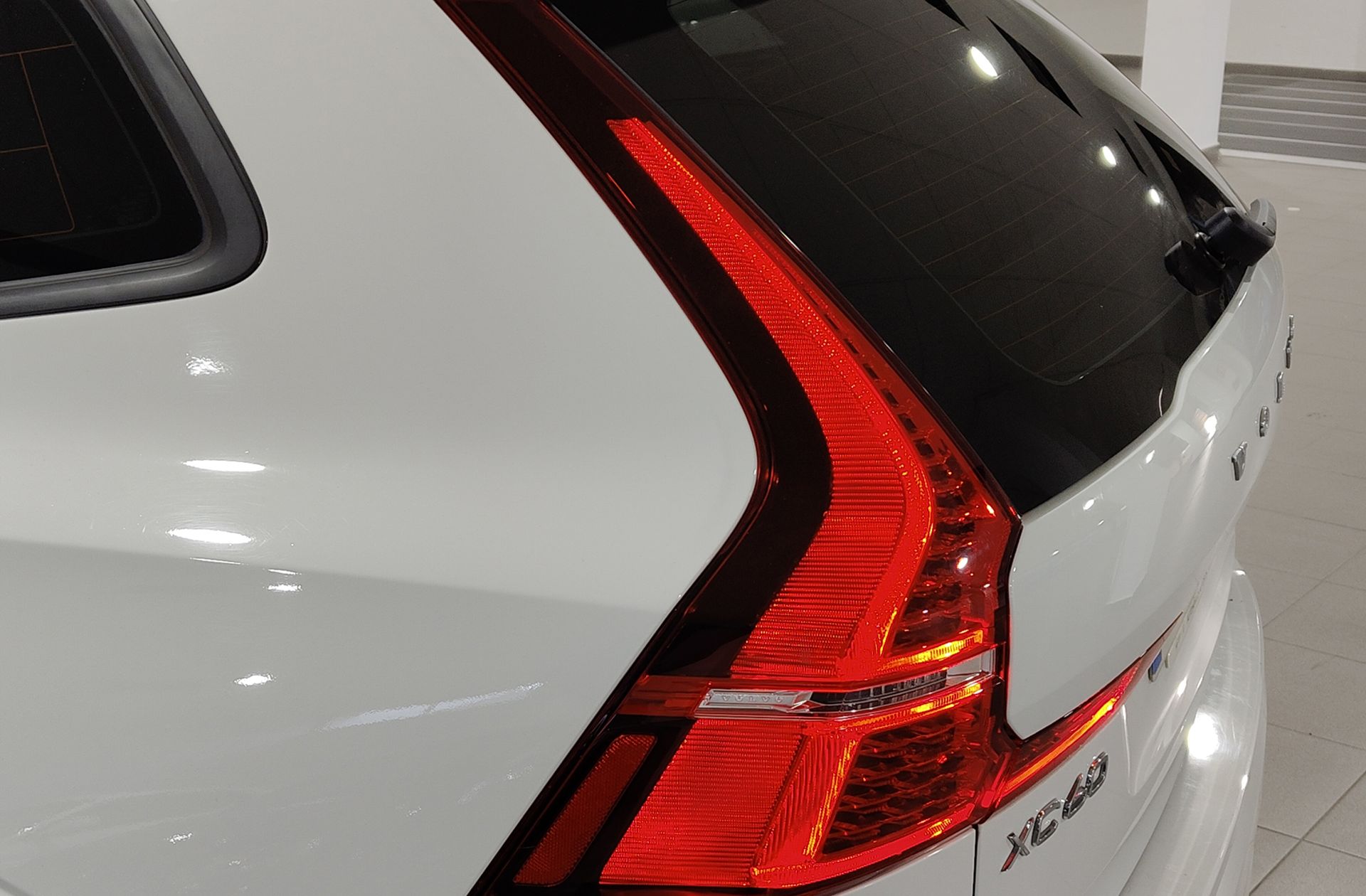 Volvo XC60 D3 Momentum - foto 14