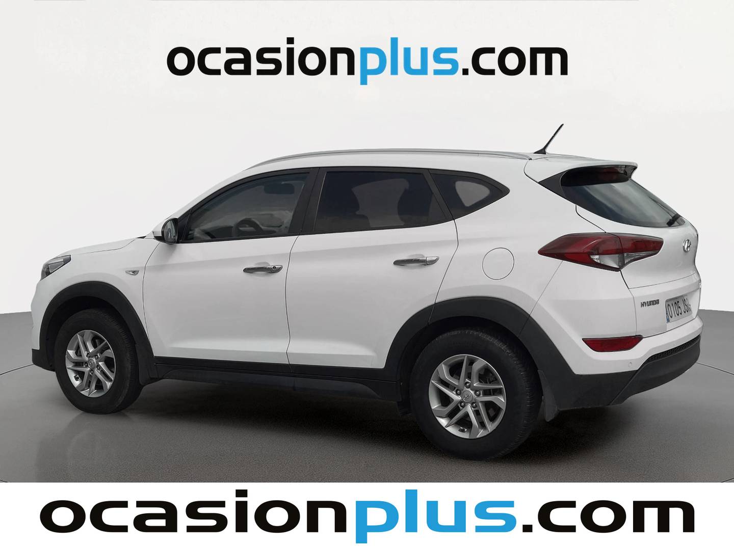 Foto trasera Hyundai Tucson Hyundai Tucson 1.6 GDI BlueDrive Essence 4x2 (131 CV) izquierda