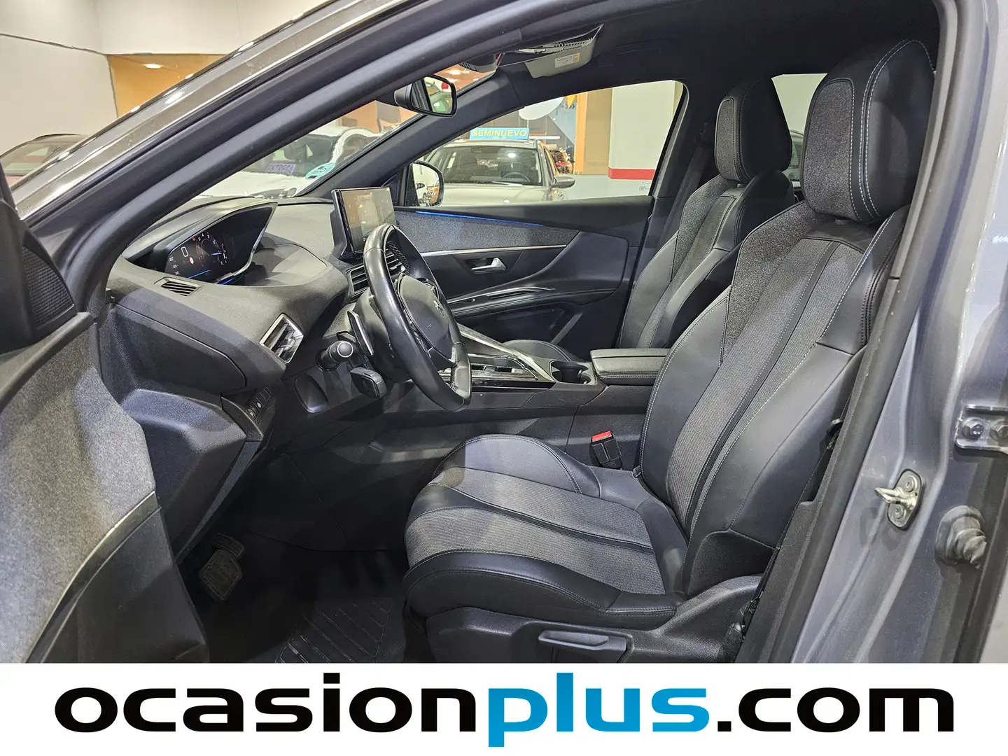 Foto Peugeot 5008 Peugeot 5008 PureTech 130 S&S Allure Pack EAT8 (130 CV) 7 PLAZAS