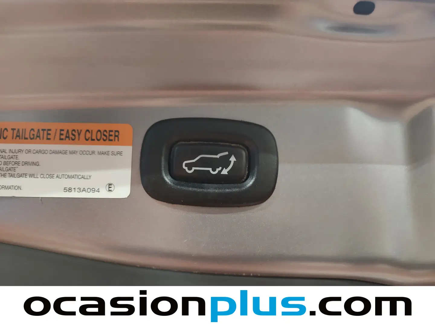 Foto Mitsubishi Outlander Mitsubishi Outlander 2.0 PHEV Kaiteki 4WD Auto (203 CV)