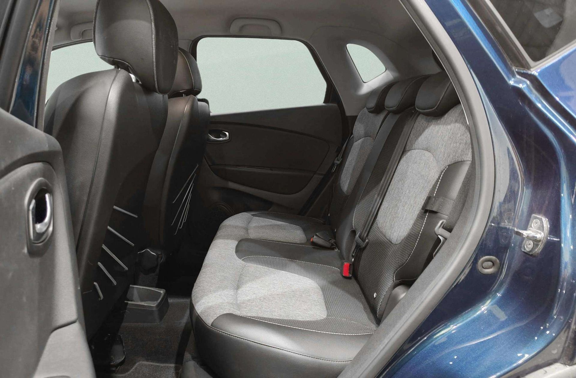 Renault Captur Xmod Energy TCe - foto 11