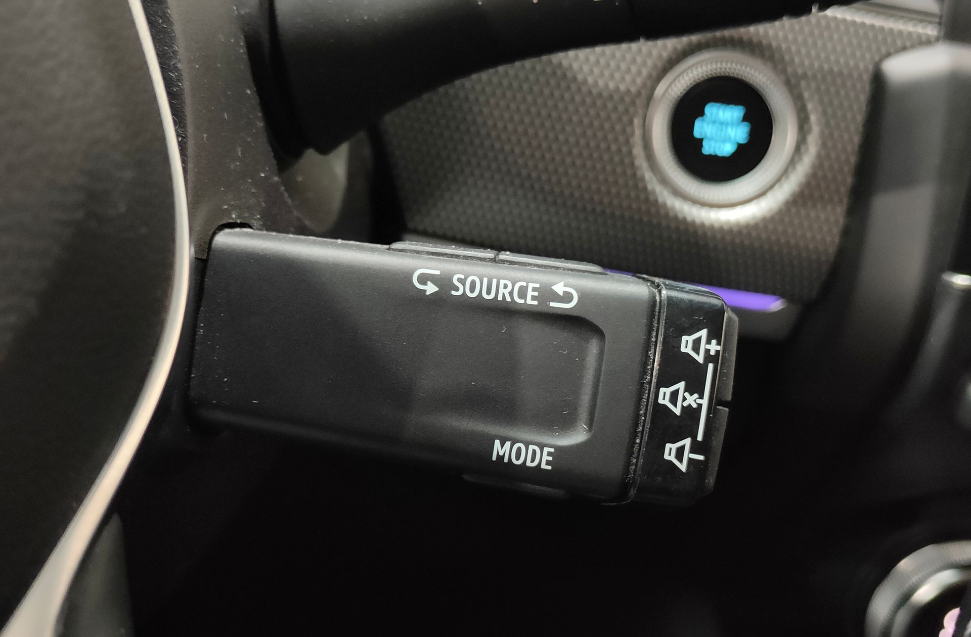 Renault Arkana Techno E-Tech full hybrid - foto 28