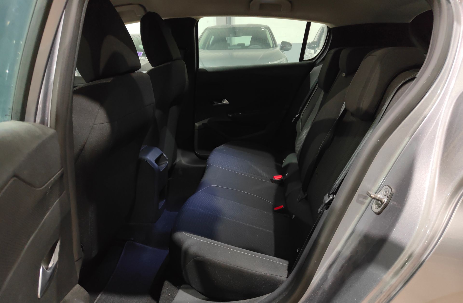 Peugeot 308 PureTech 130 Active Pack EAT8 - foto 14