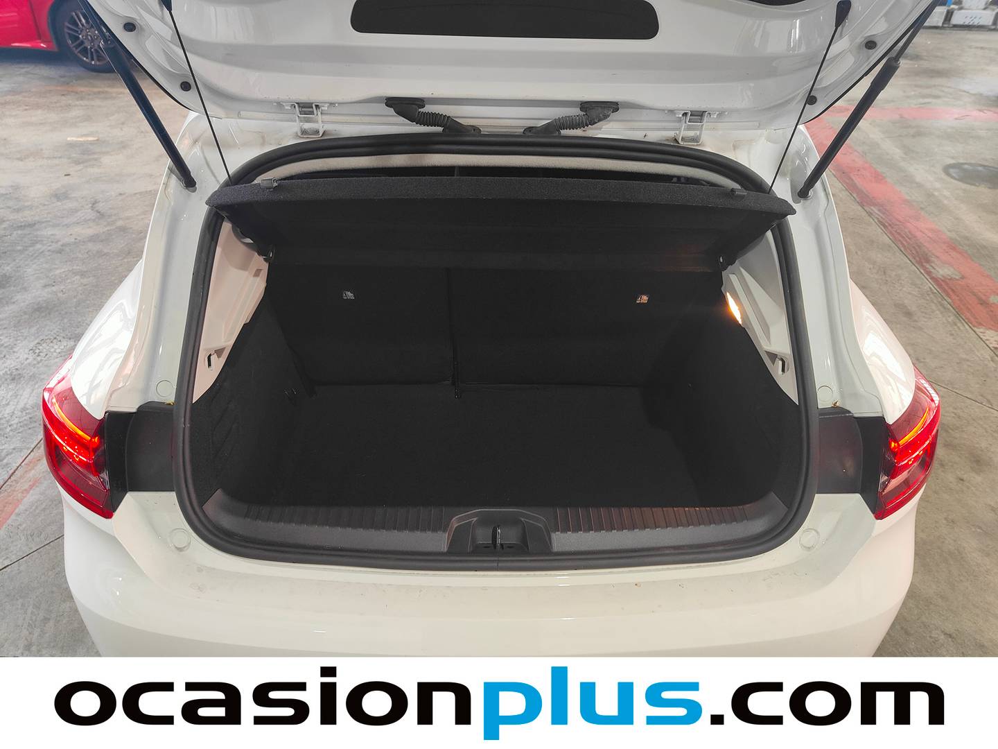 Fotos maletero Renault Clio Renault Clio Intens TCe (100 CV) GLP