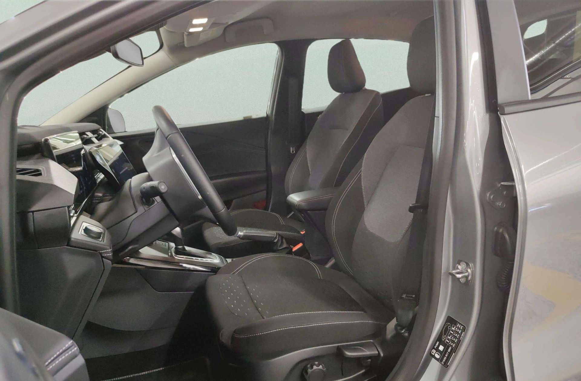 Ford Puma 1.0 EcoBoost MHEV Titanium - foto 12